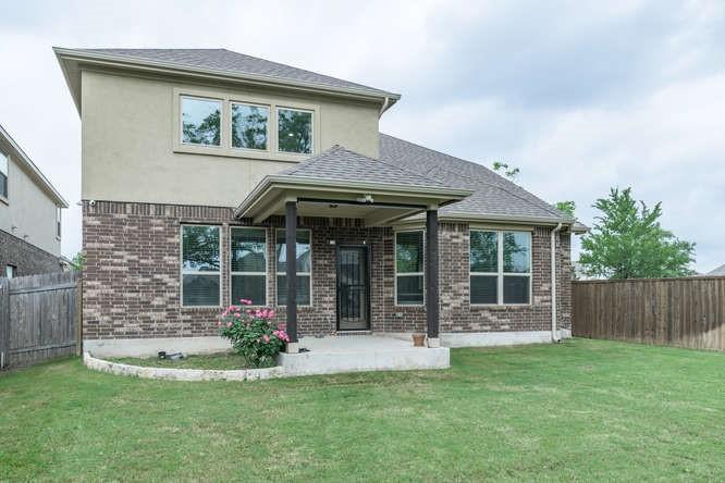 2469 Millbrook Loop Property Photo 3