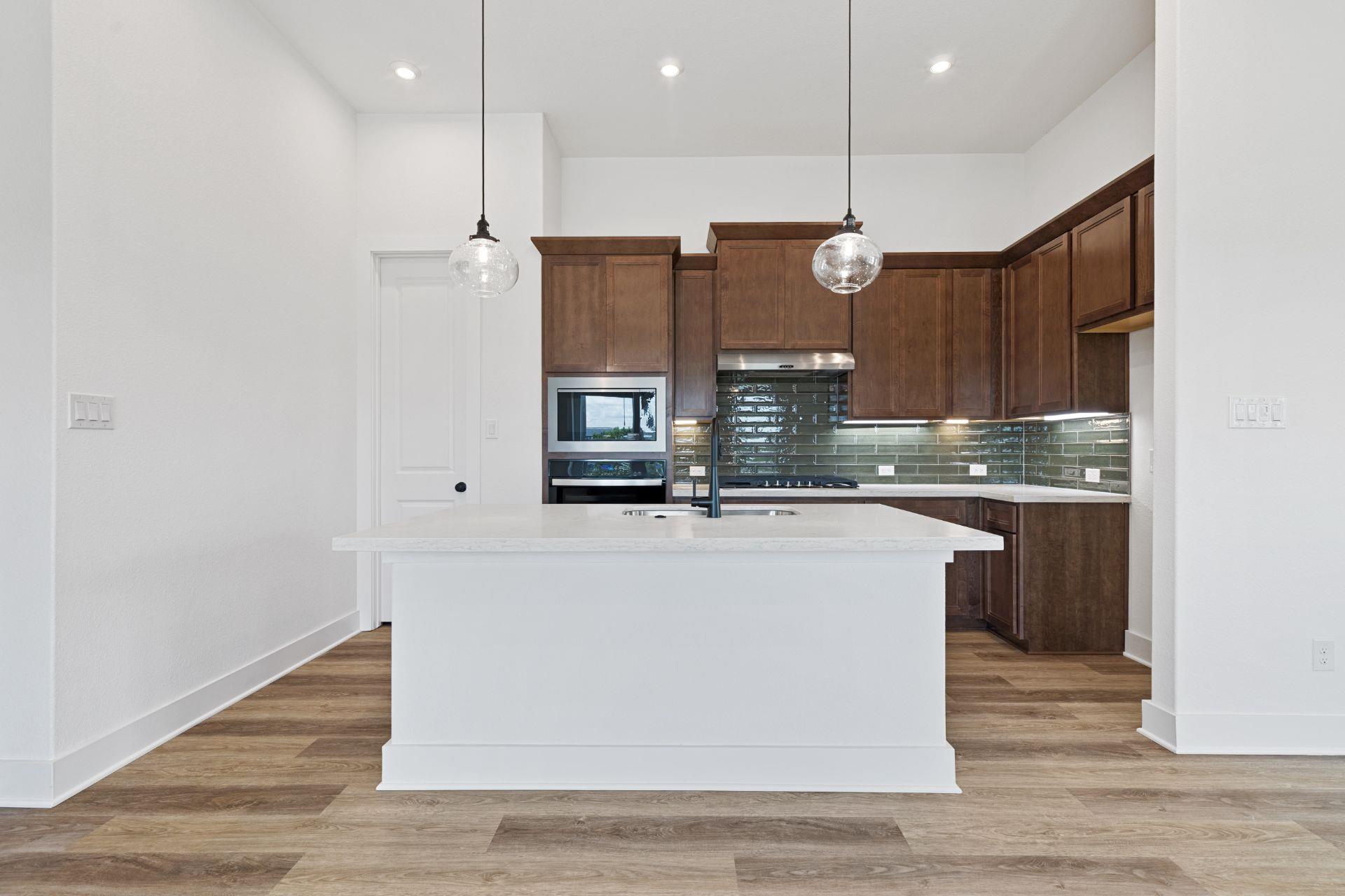 425 Hickory Springs Trl Property Photo 6