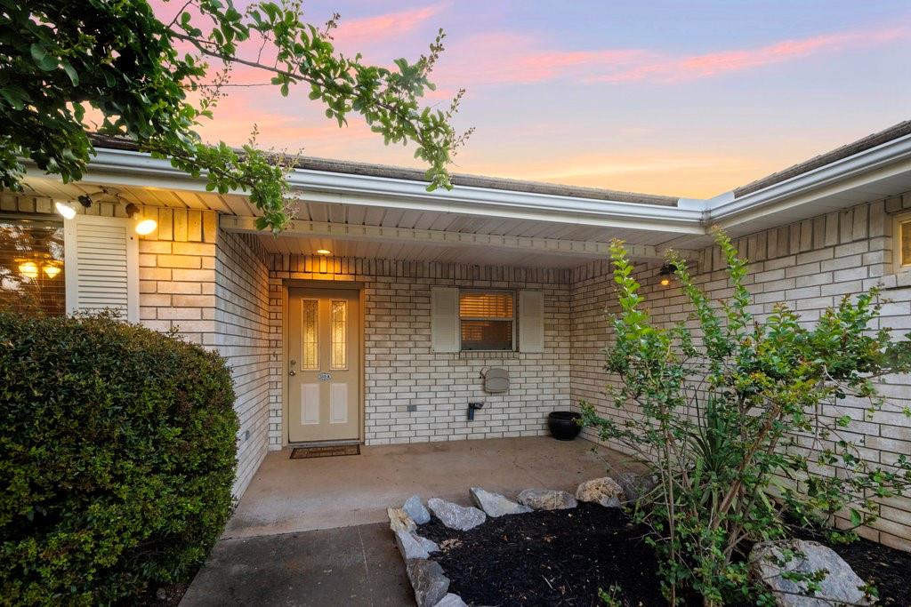502a Hi Circle West Property Photo 1