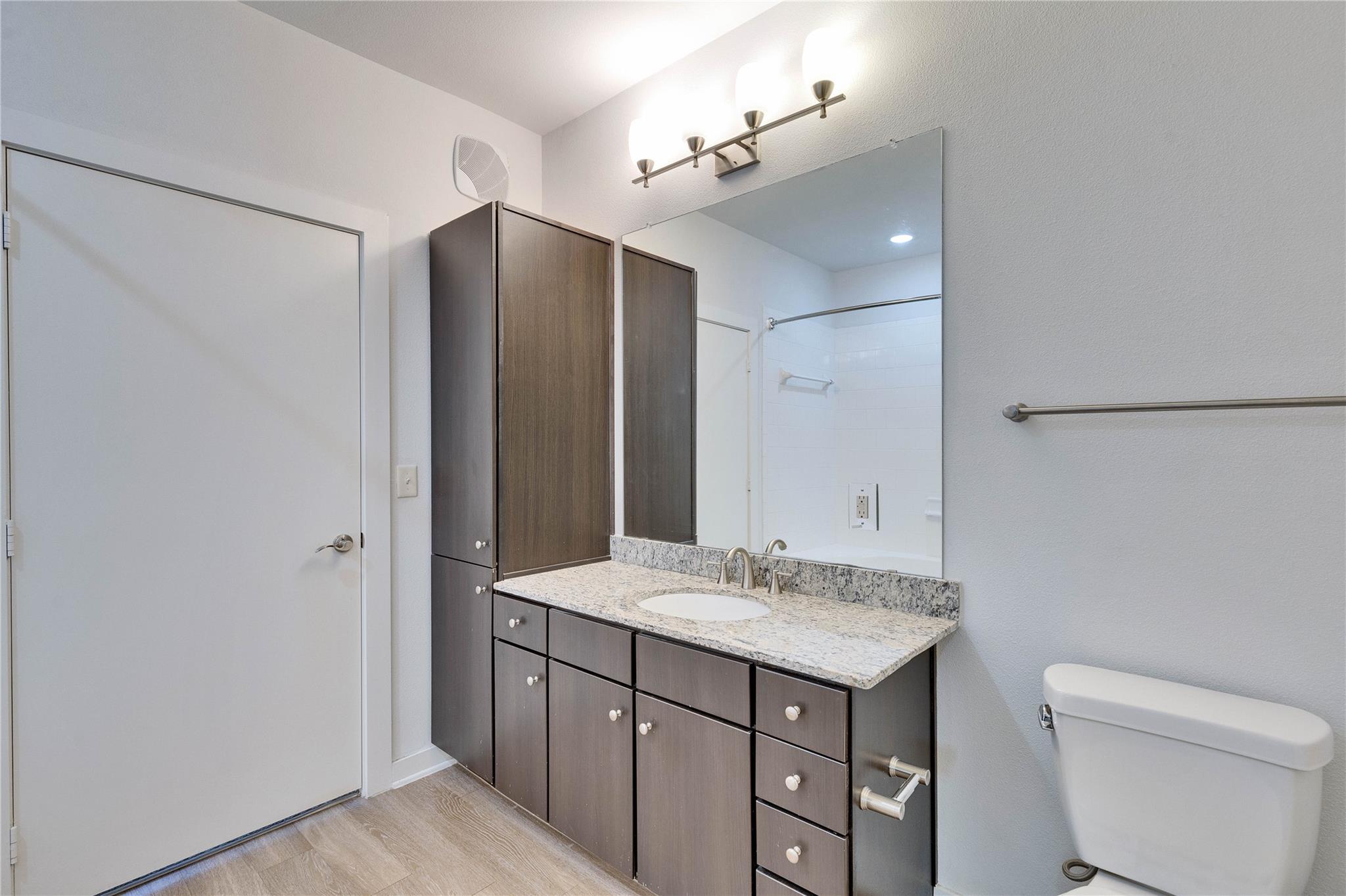 1900 Barton Springs Rd #3039 Property Photo 13
