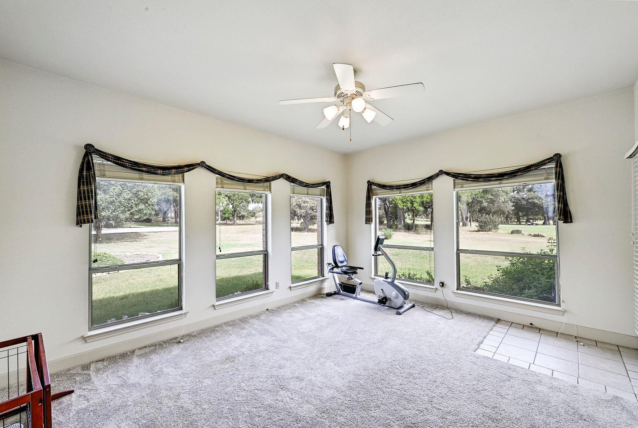 100 Wallace Riddell Dr Property Photo 21