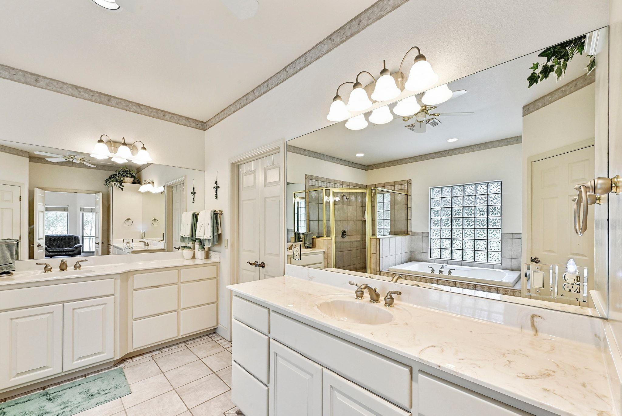 100 Wallace Riddell Dr Property Photo 25