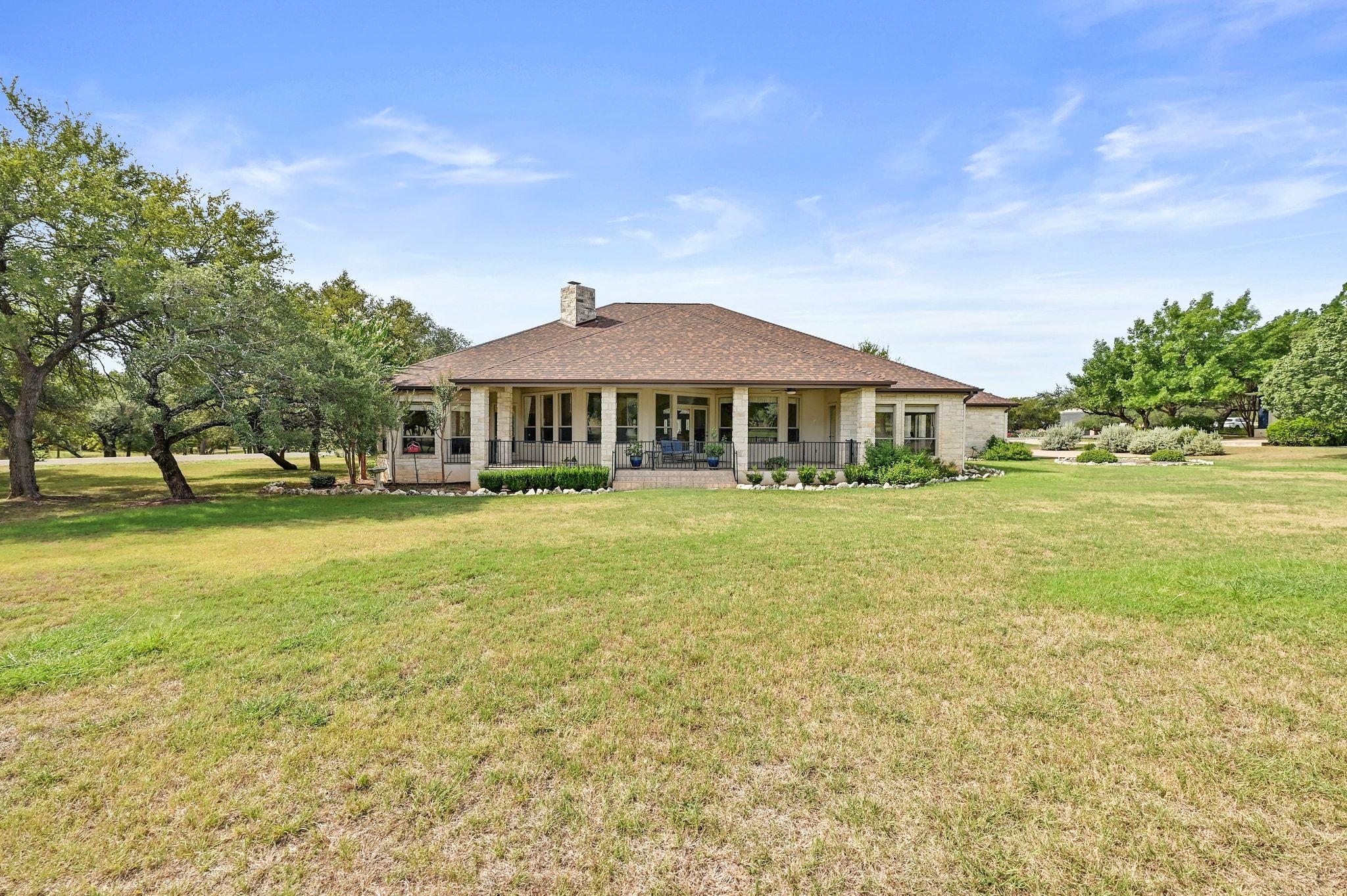 100 Wallace Riddell Dr Property Photo 40