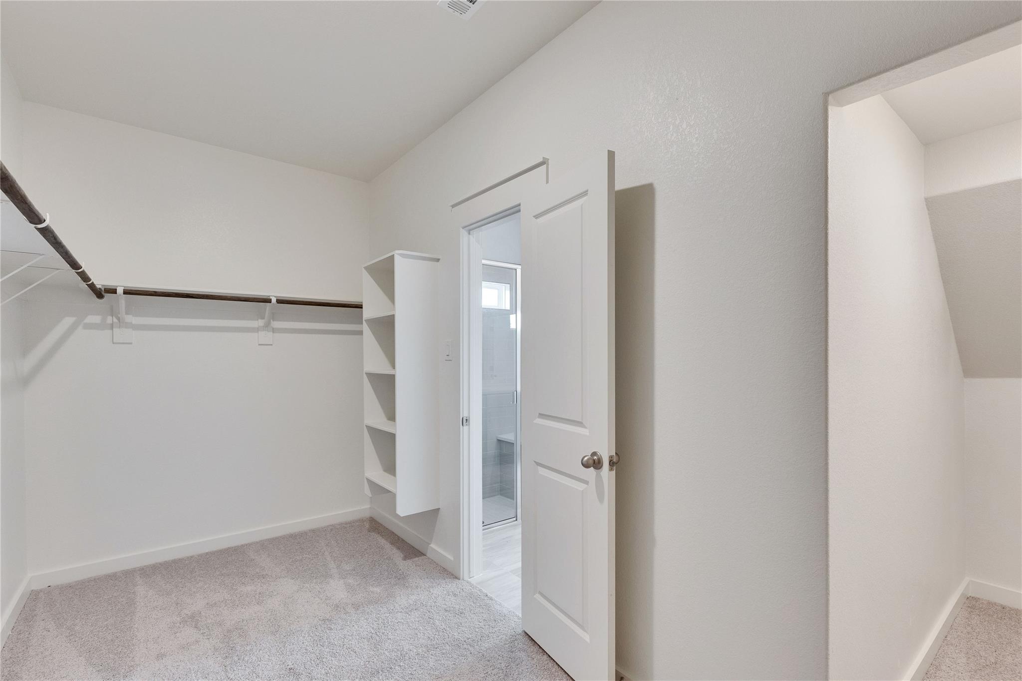 224 Seattle Slew Dr Property Photo 17