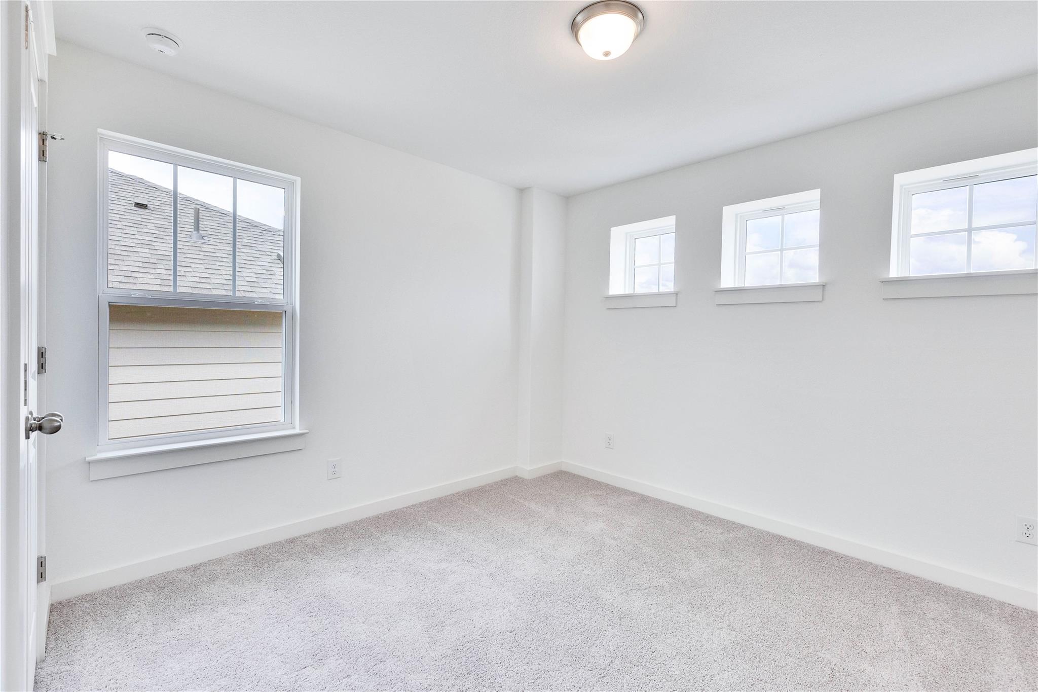224 Seattle Slew Dr Property Photo 24