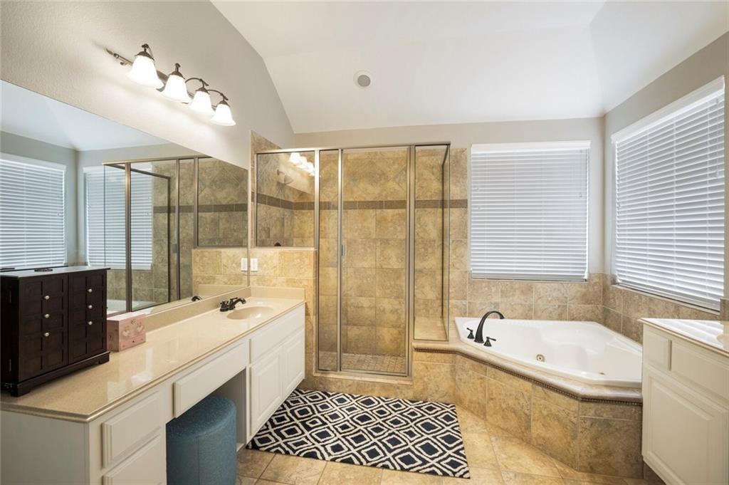 3501 Citrine Pl Property Photo 14
