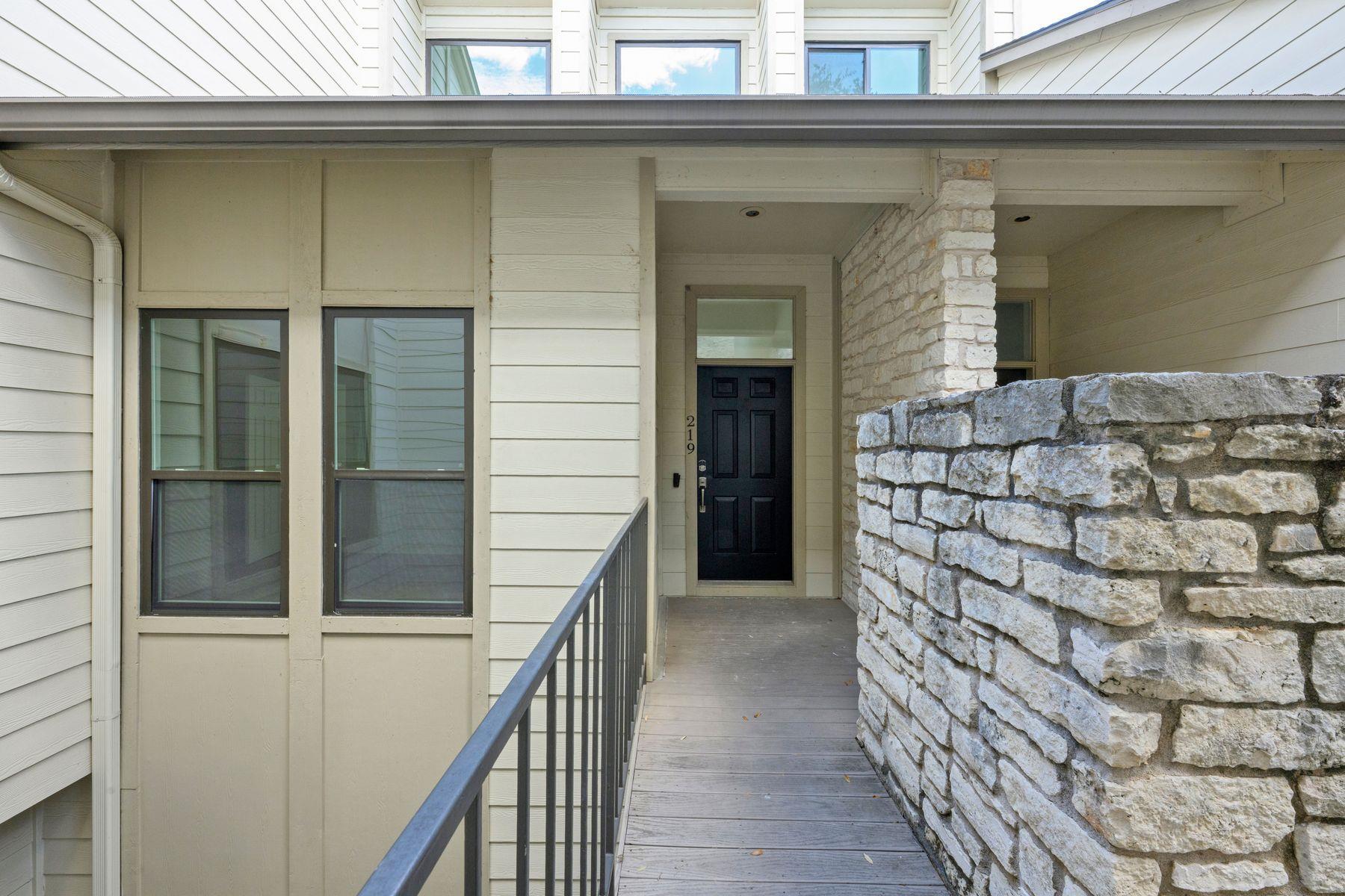 1520 Ben Crenshaw Way #219 Property Photo 34