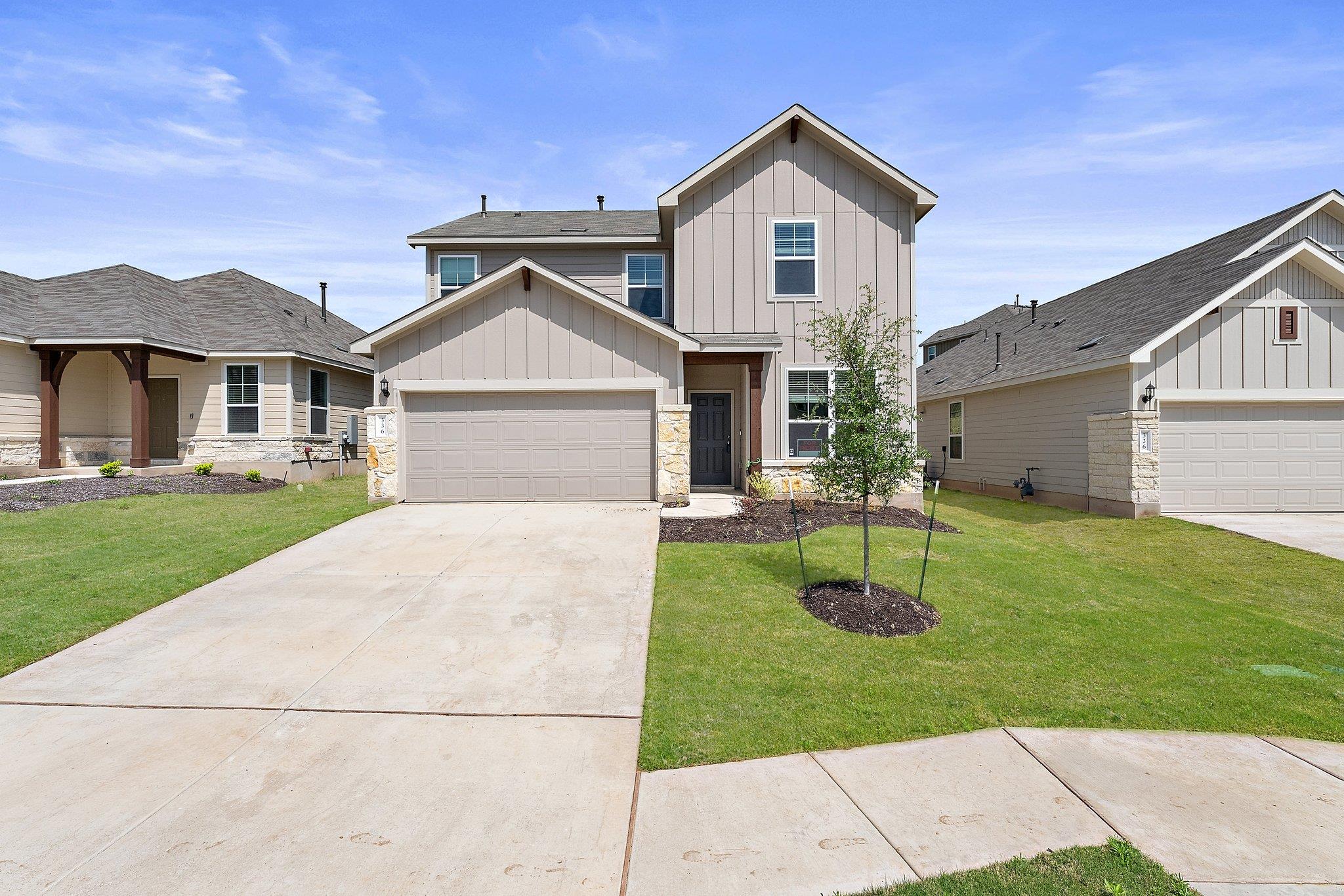 336 Tree Nut Loop Property Photo 1