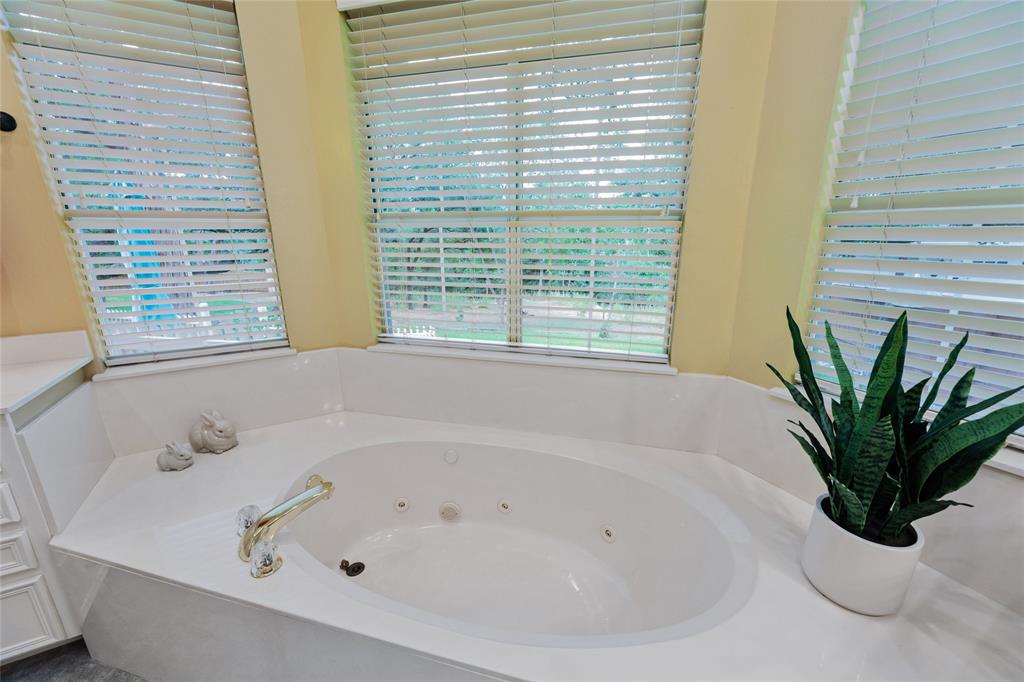 513 Ridgecrest Rd Property Photo 23