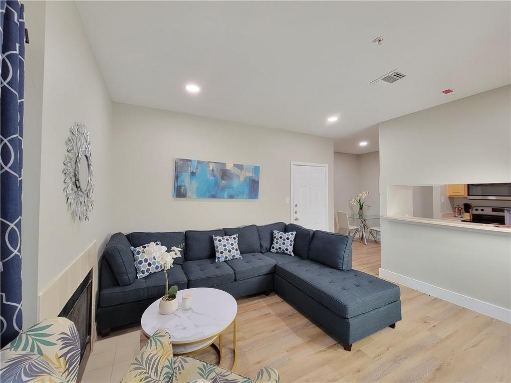 12166 Metric Blvd #353 Property Photo 2