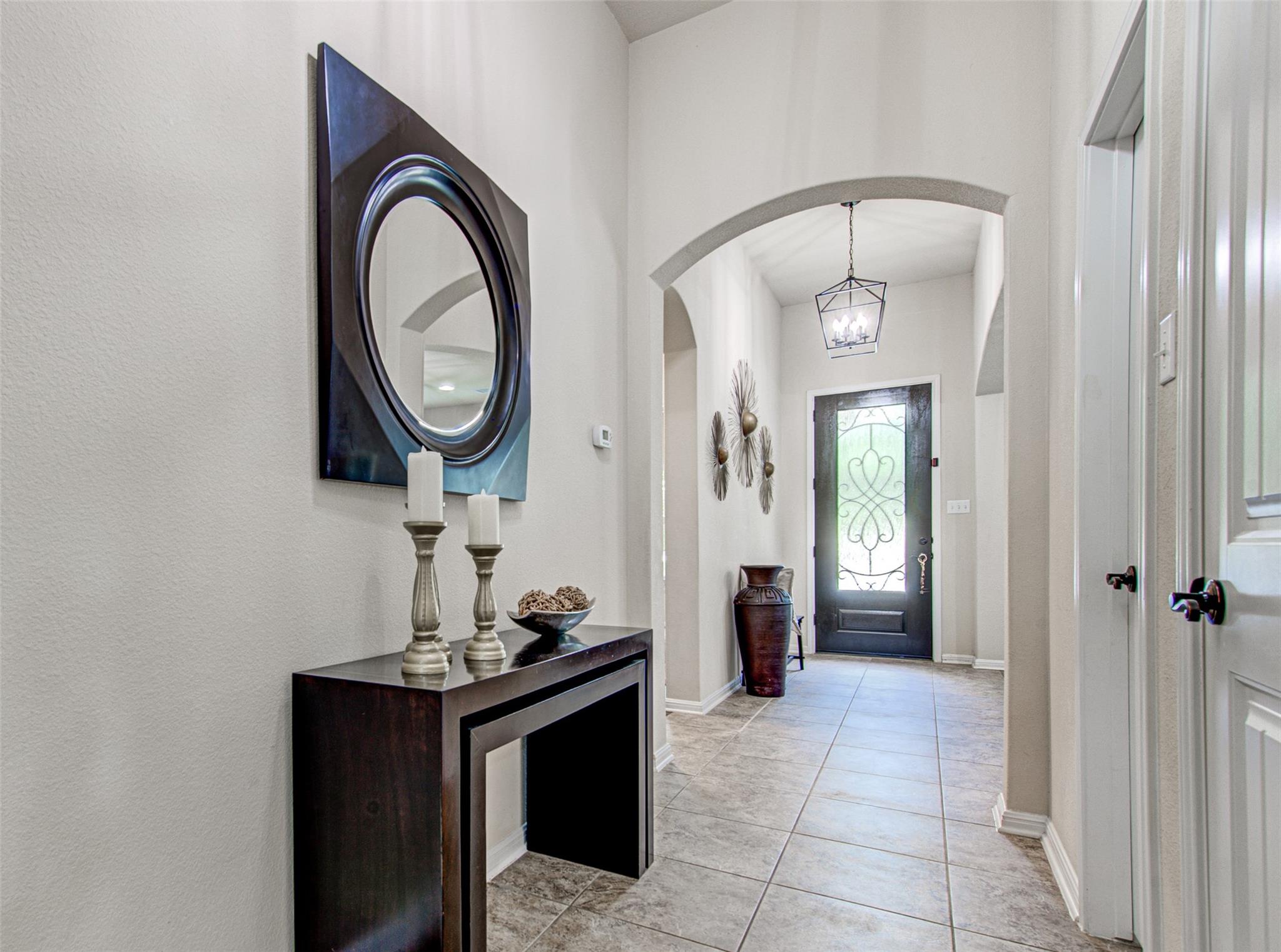 3113 Pasqueflower Pass Property Photo 5