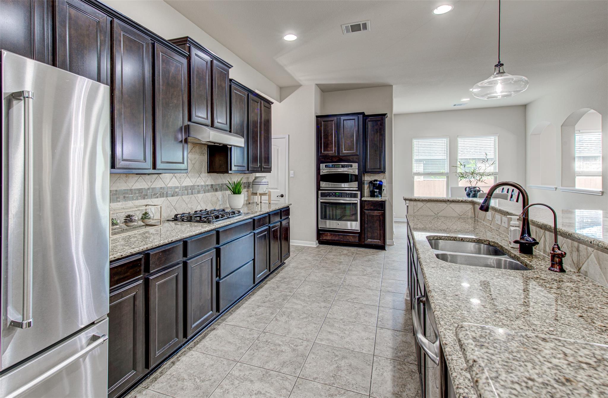 3113 Pasqueflower Pass Property Photo 14