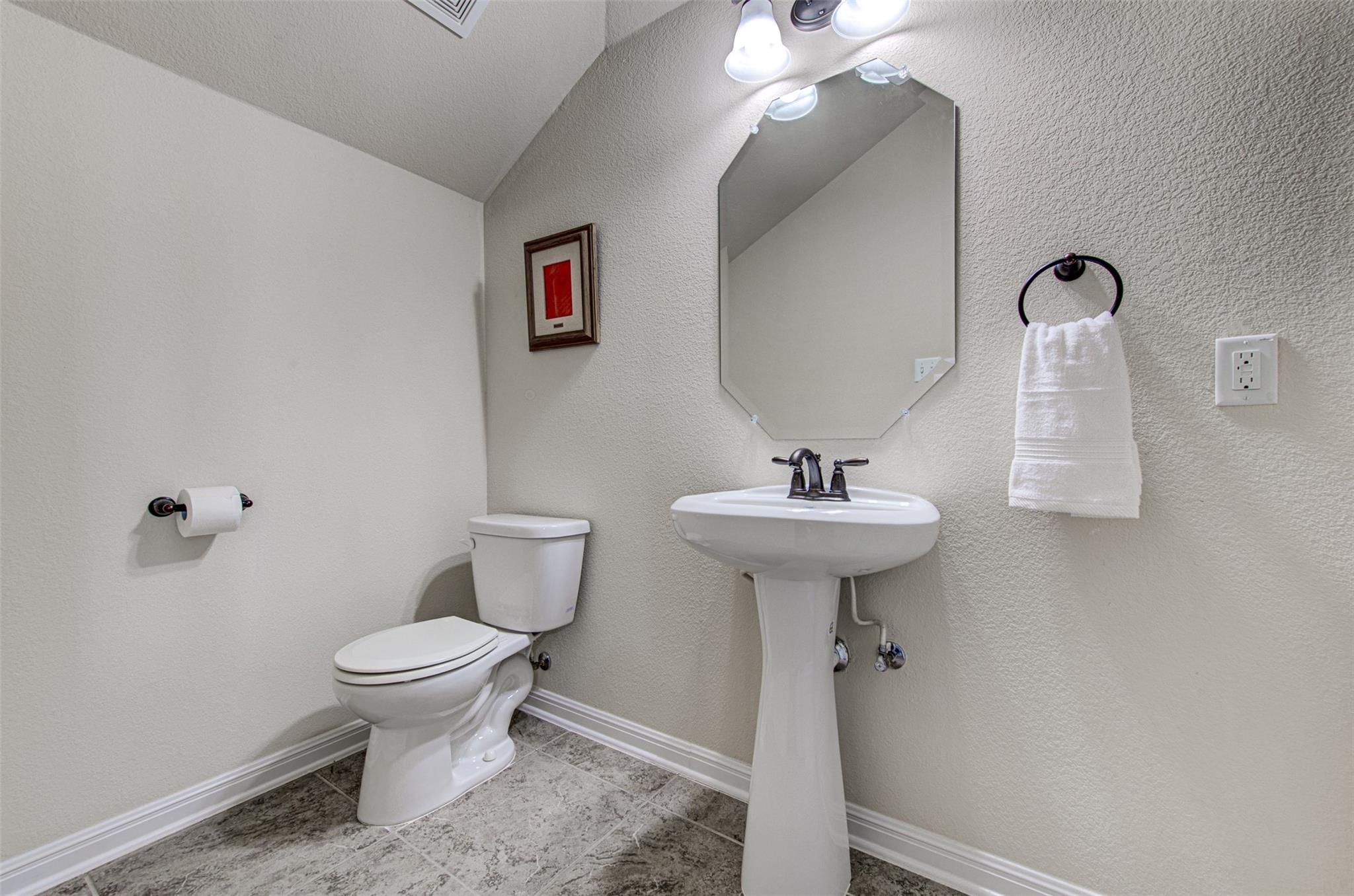 3113 Pasqueflower Pass Property Photo 35
