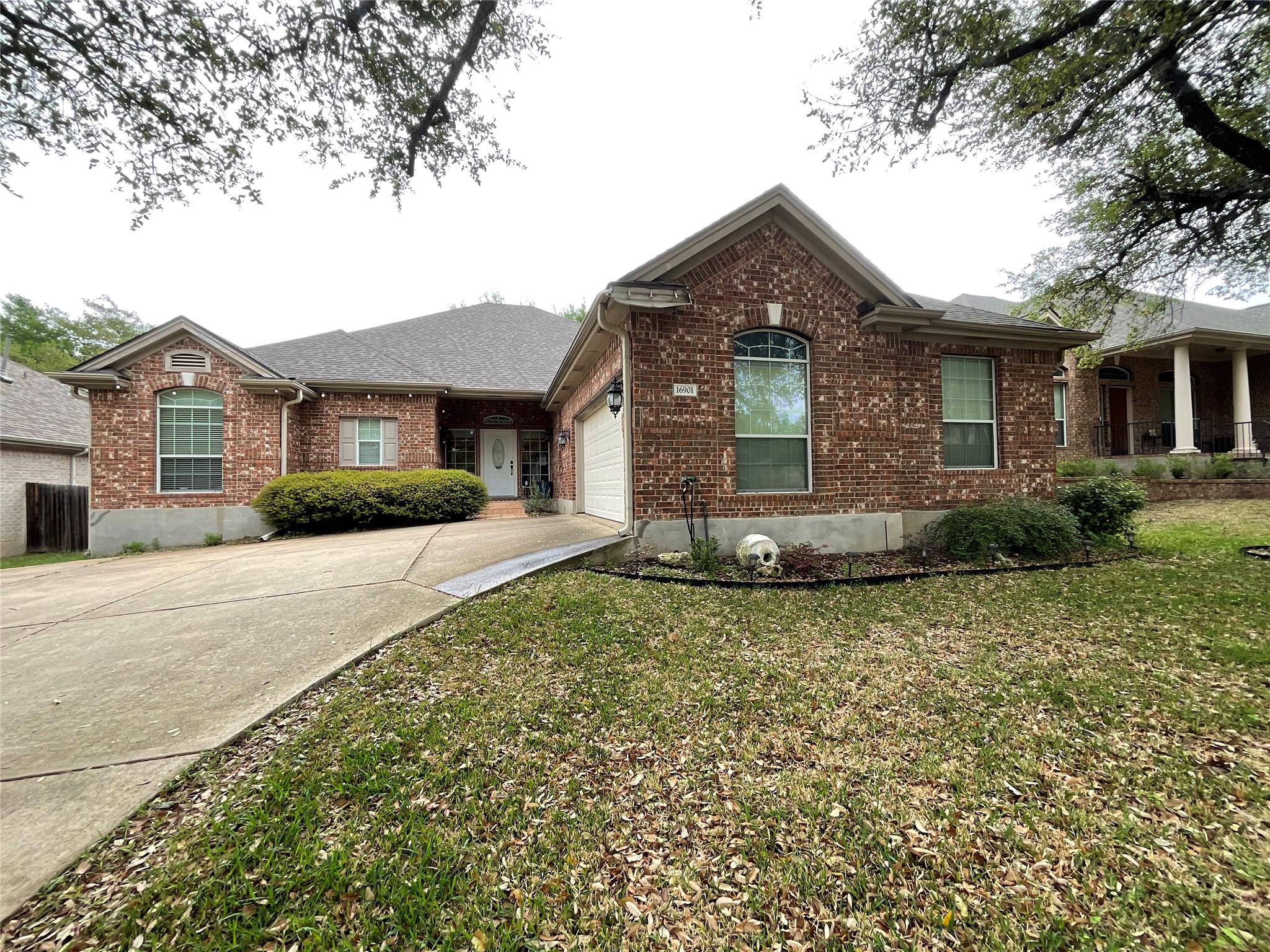 16901 Ennis Trl Property Photo