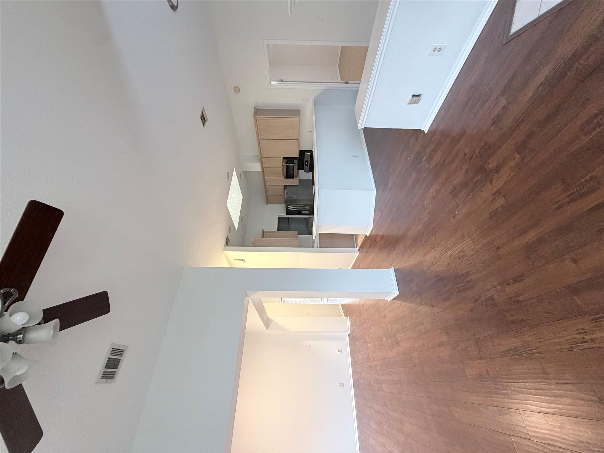 20809 Pacers Gait Ln Property Photo 10