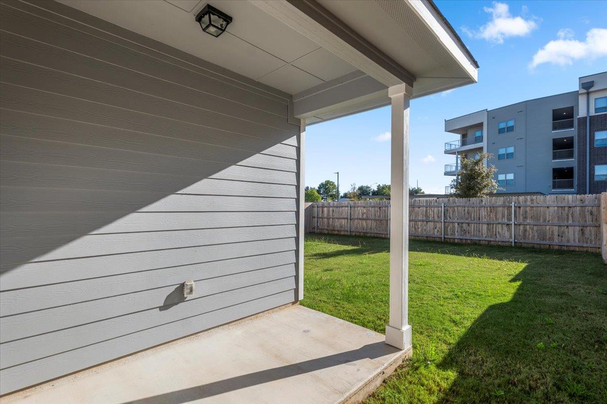 2711 Totley Rd Property Photo 5