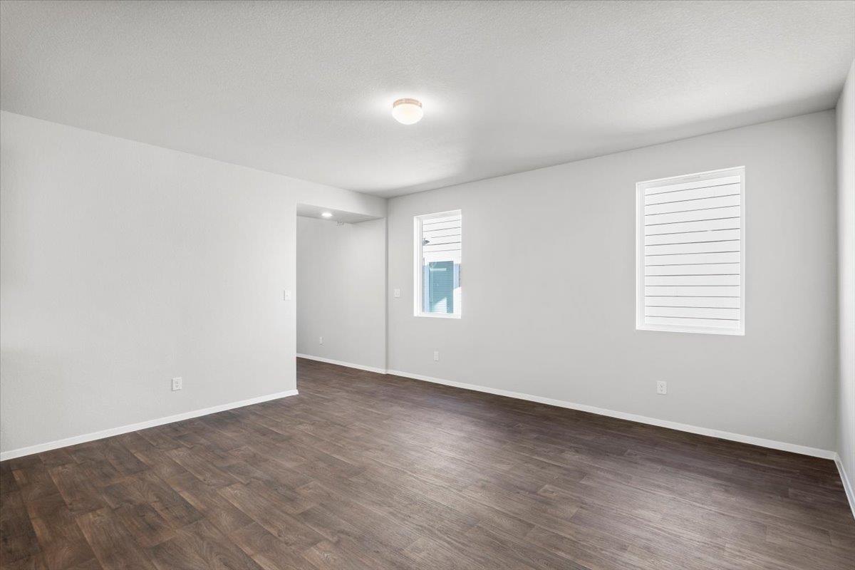 2711 Totley Rd Property Photo 18