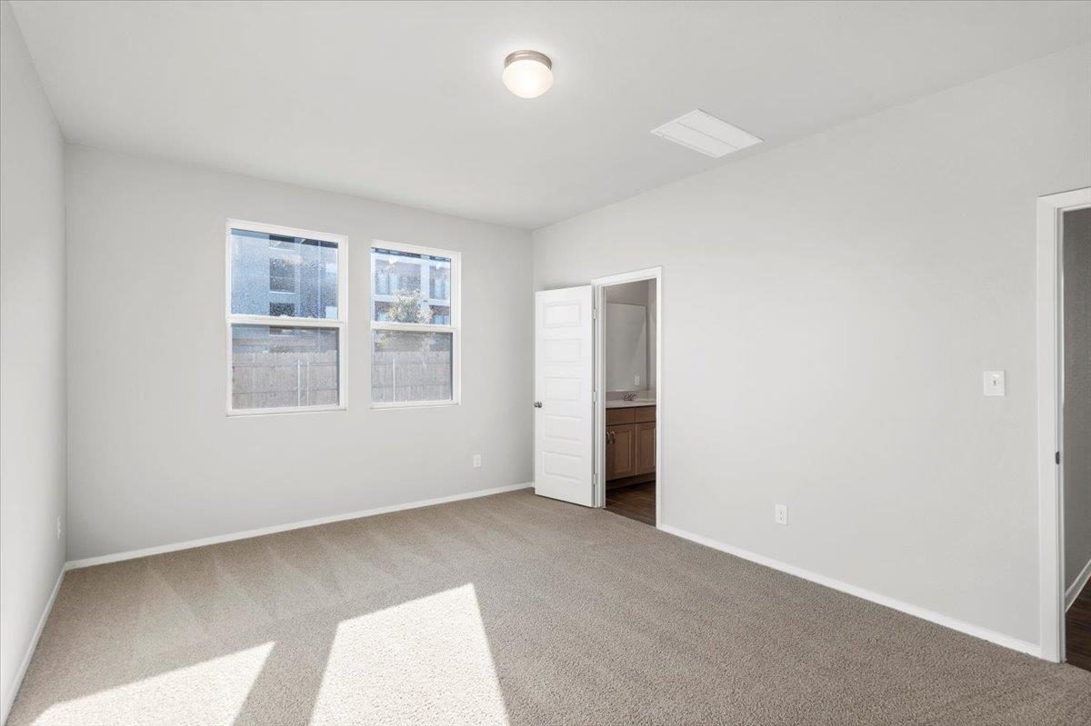 2711 Totley Rd Property Photo 20