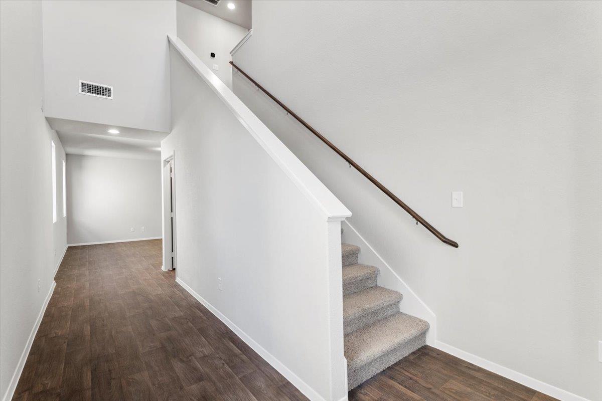 2711 Totley Rd Property Photo 25