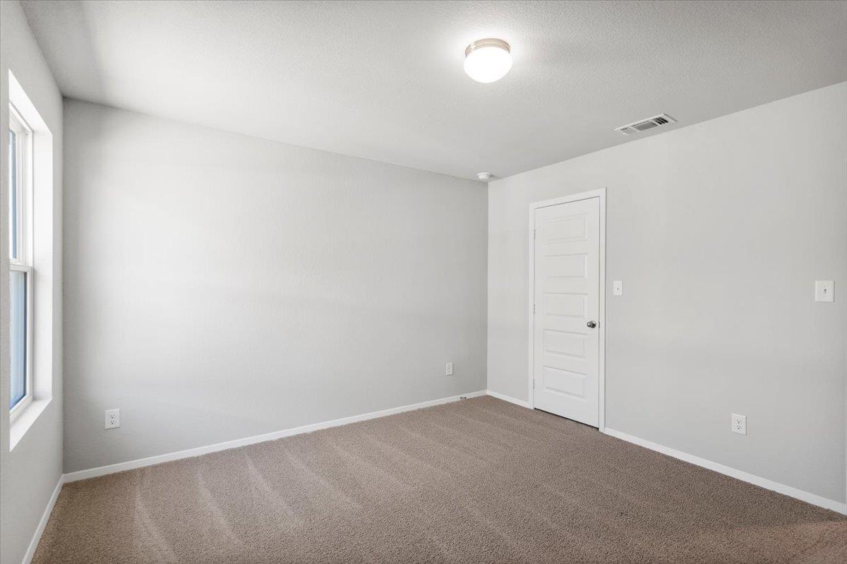 2711 Totley Rd Property Photo 34