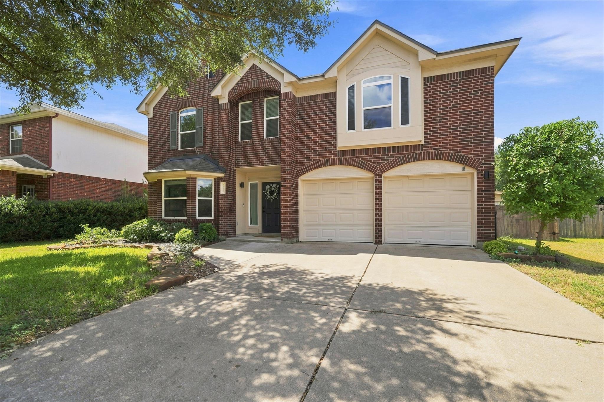 2605 Oakwood Glen Dr Property Photo 4