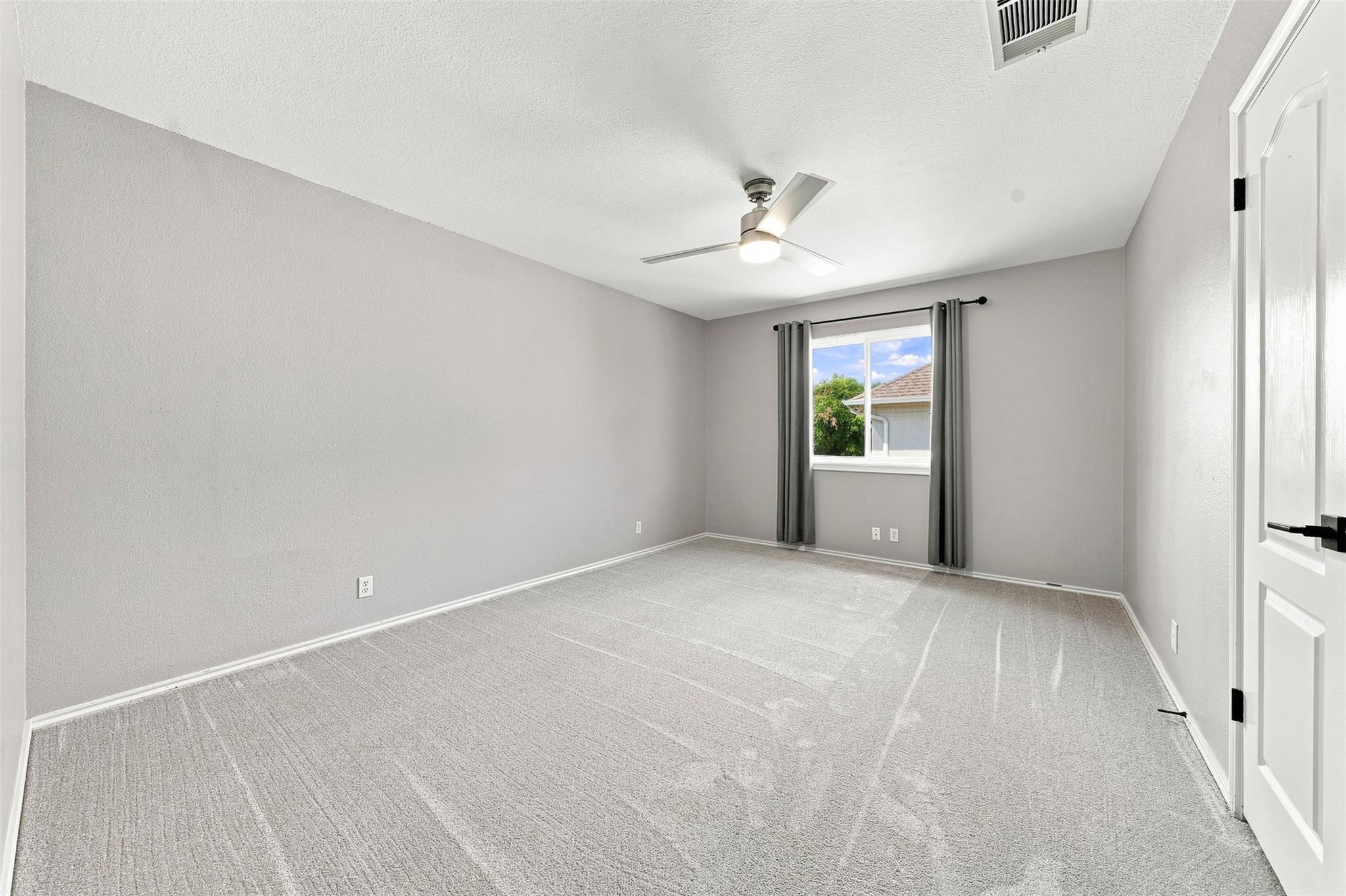 2605 Oakwood Glen Dr Property Photo 27