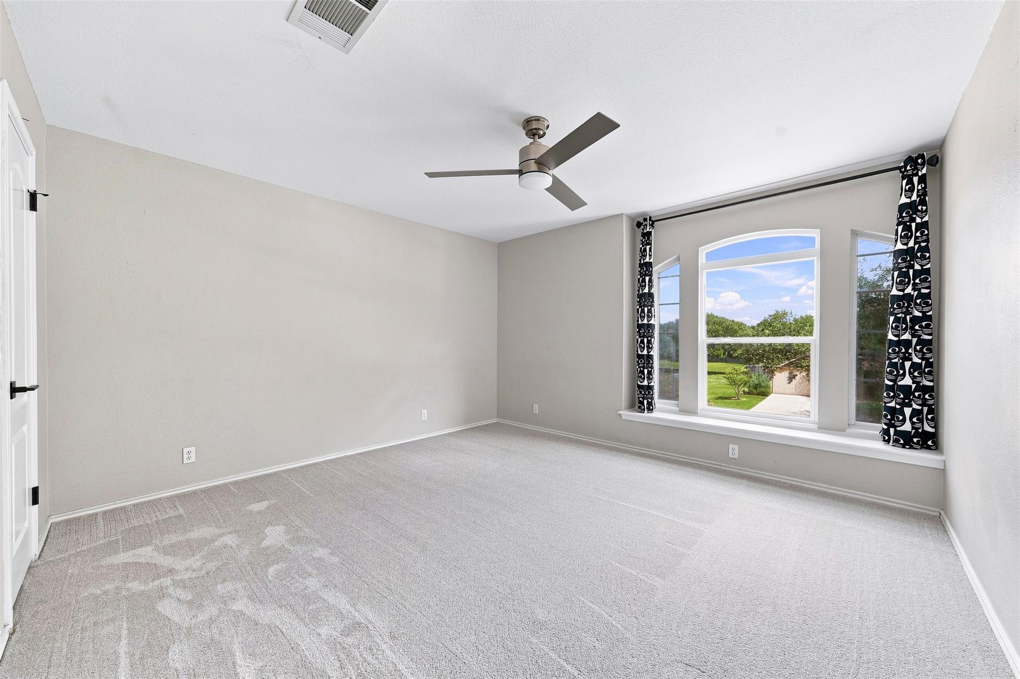 2605 Oakwood Glen Dr Property Photo 28