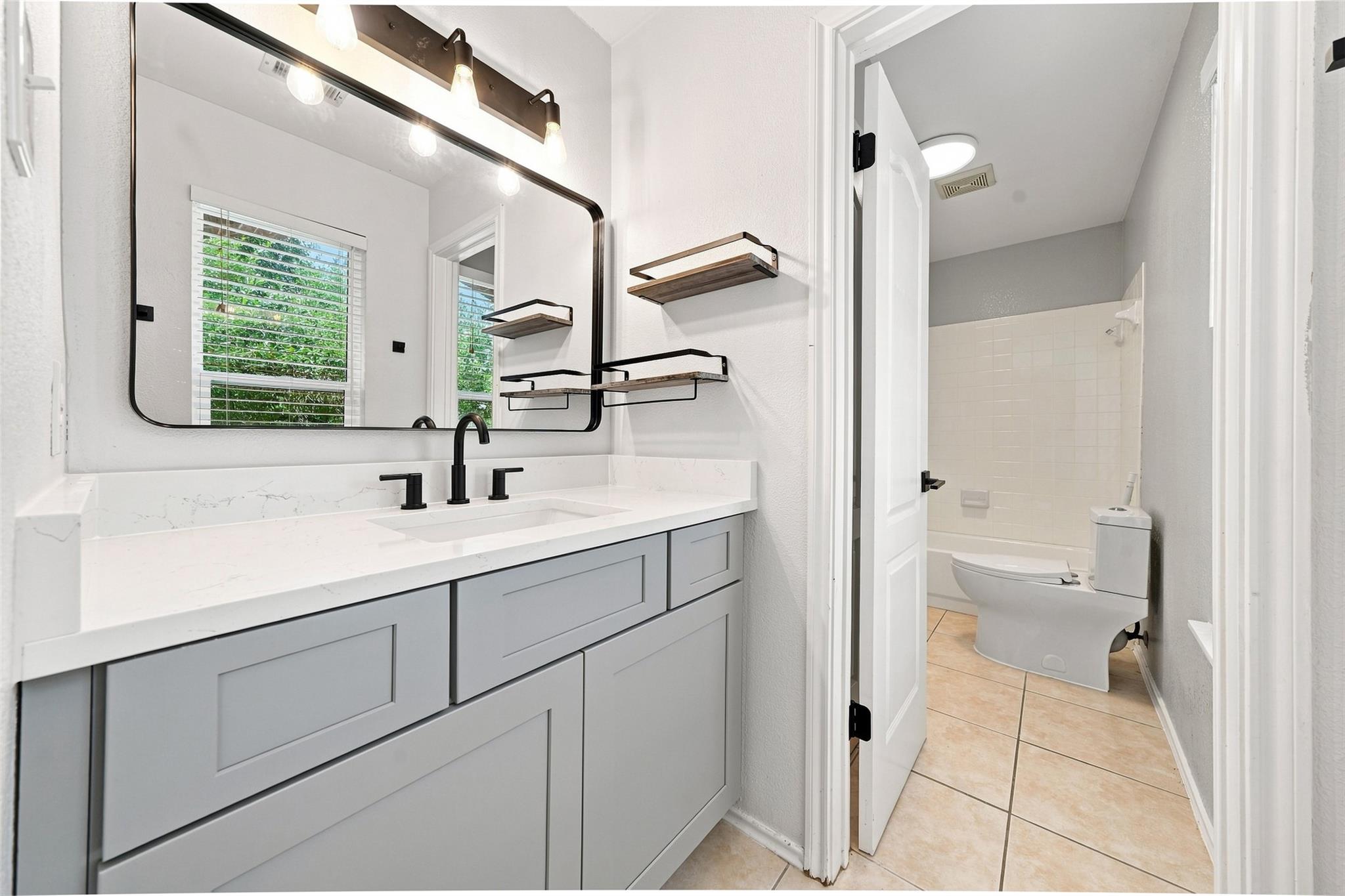 2605 Oakwood Glen Dr Property Photo 30