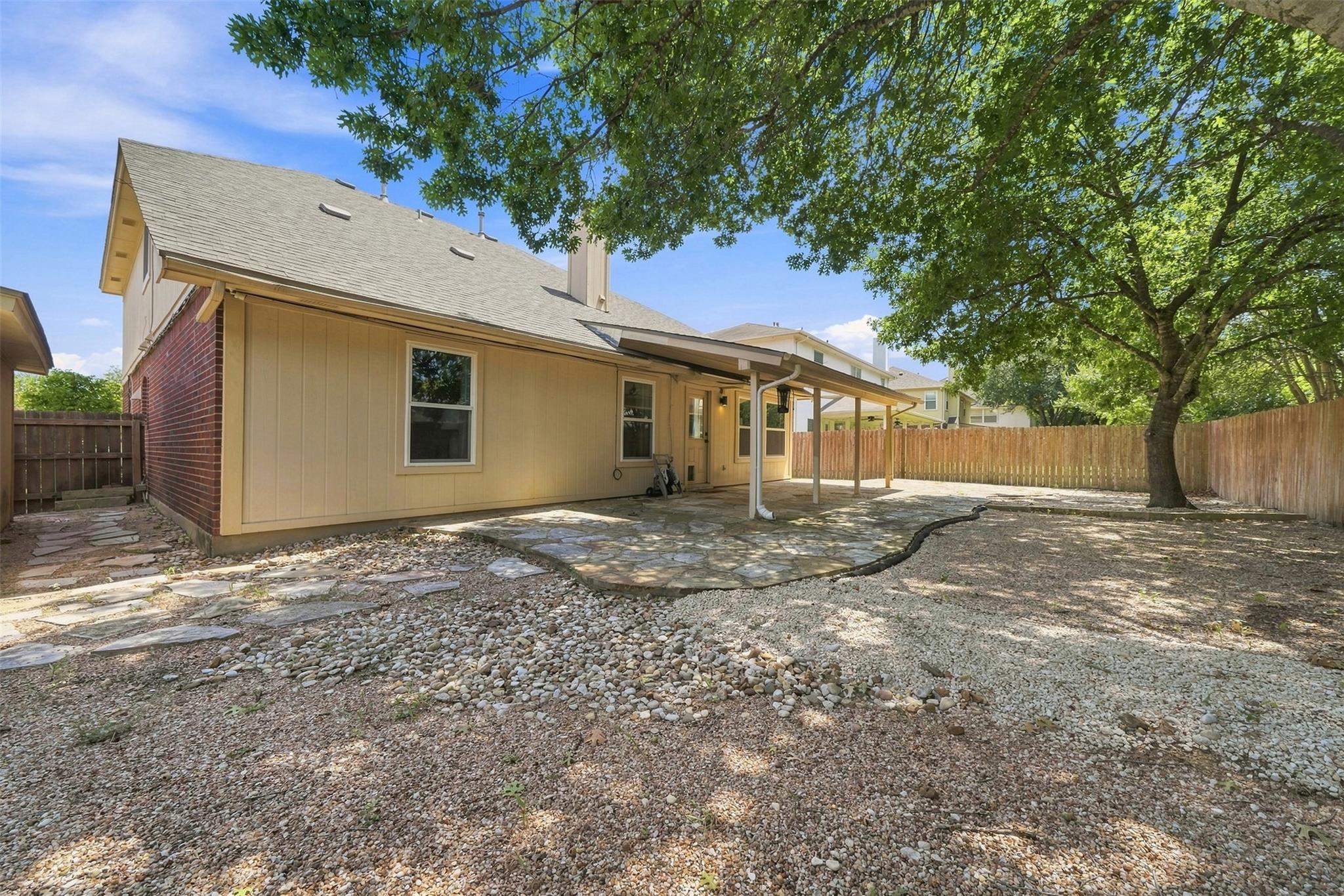2605 Oakwood Glen Dr Property Photo 36