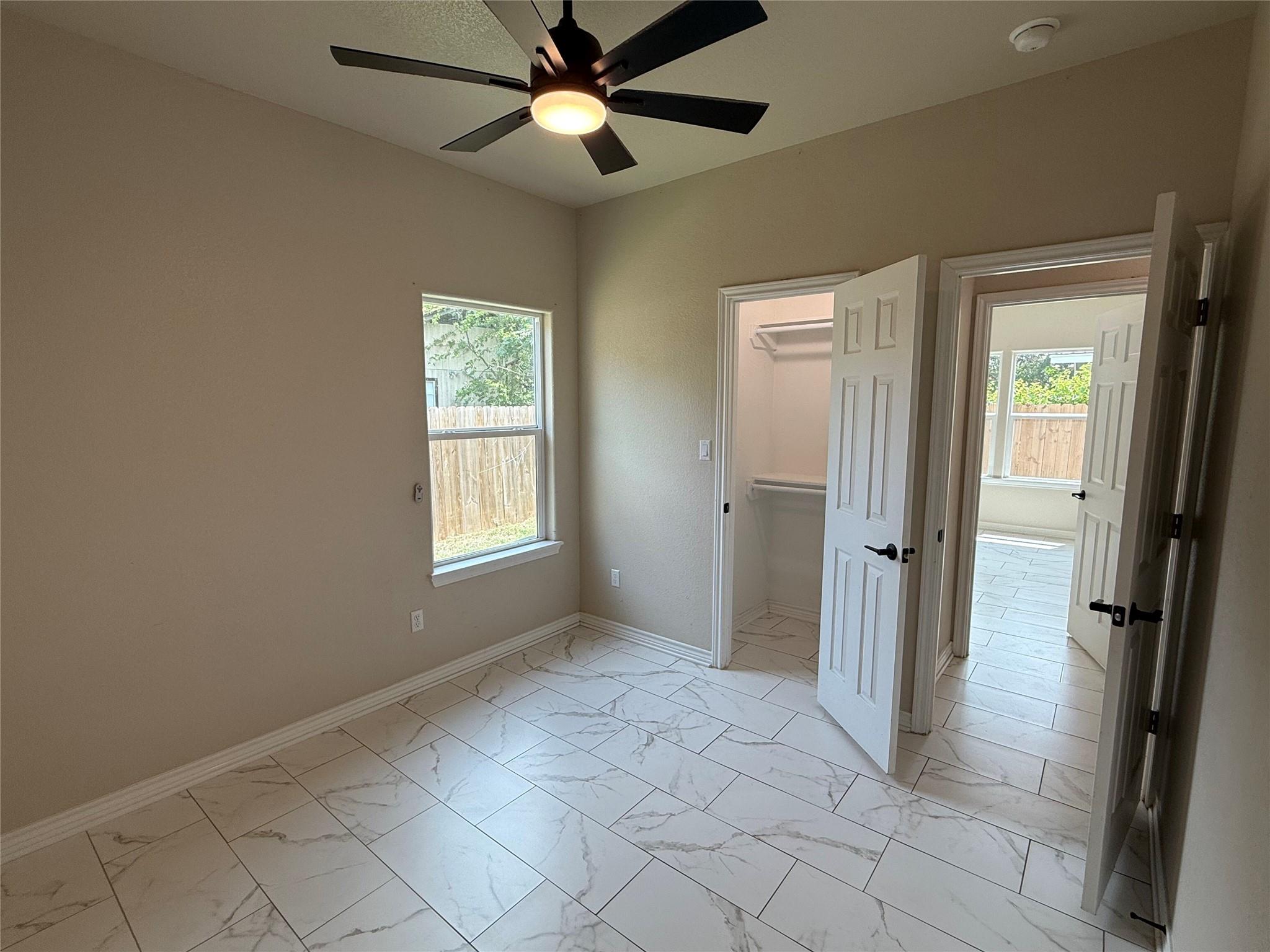 811 5th St Property Photo 16