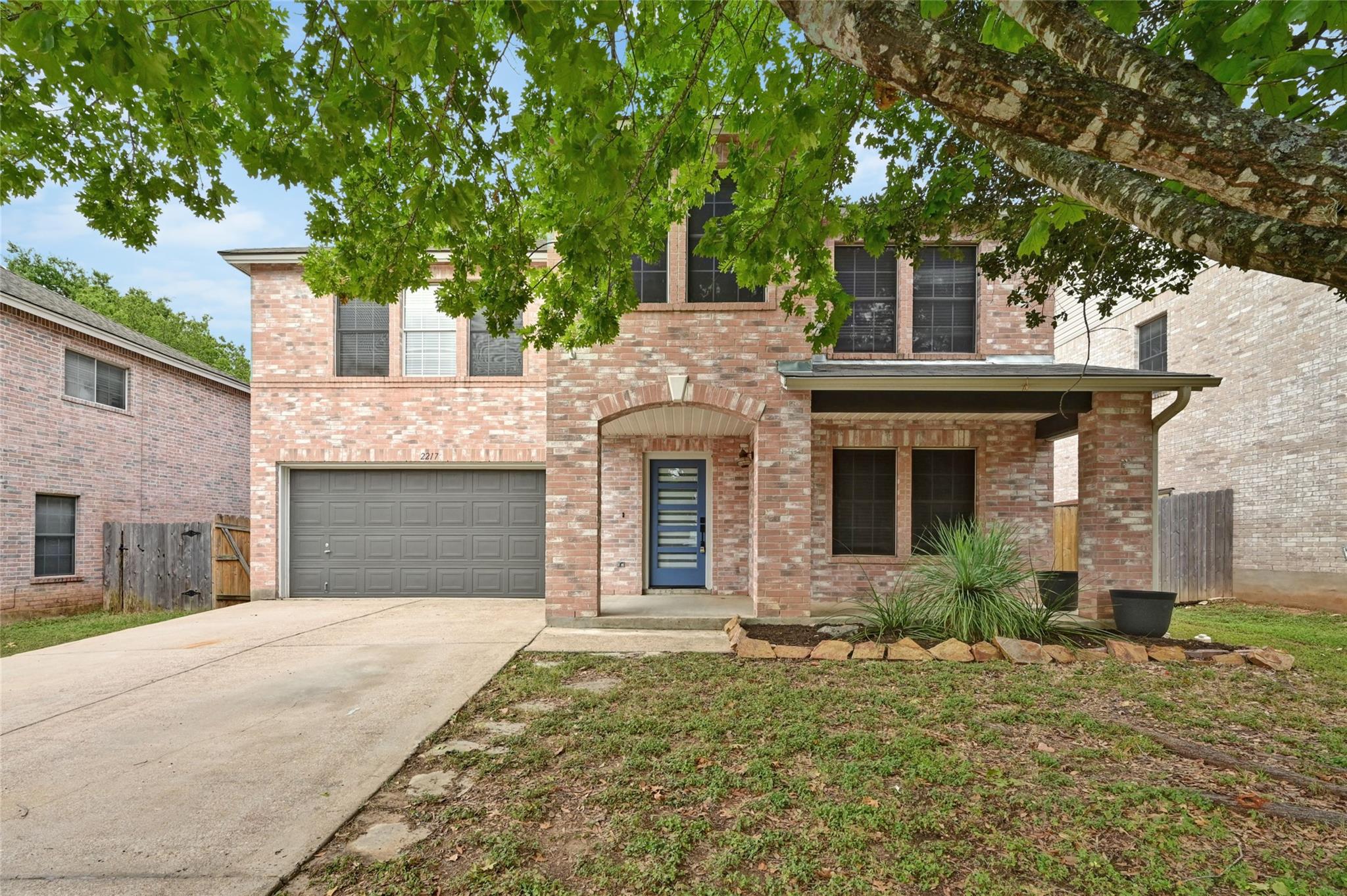 2217 Riker Ridge Trl Property Photo 1