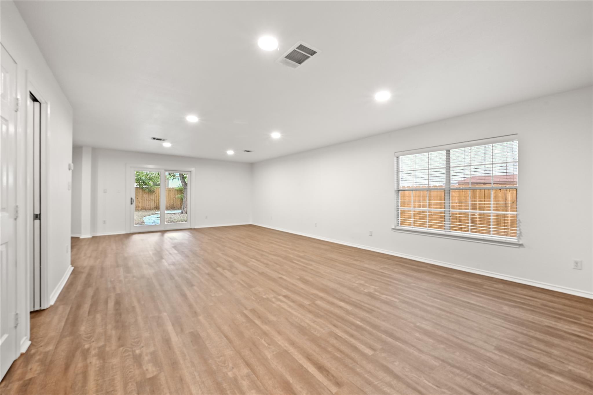 2217 Riker Ridge Trl Property Photo 7