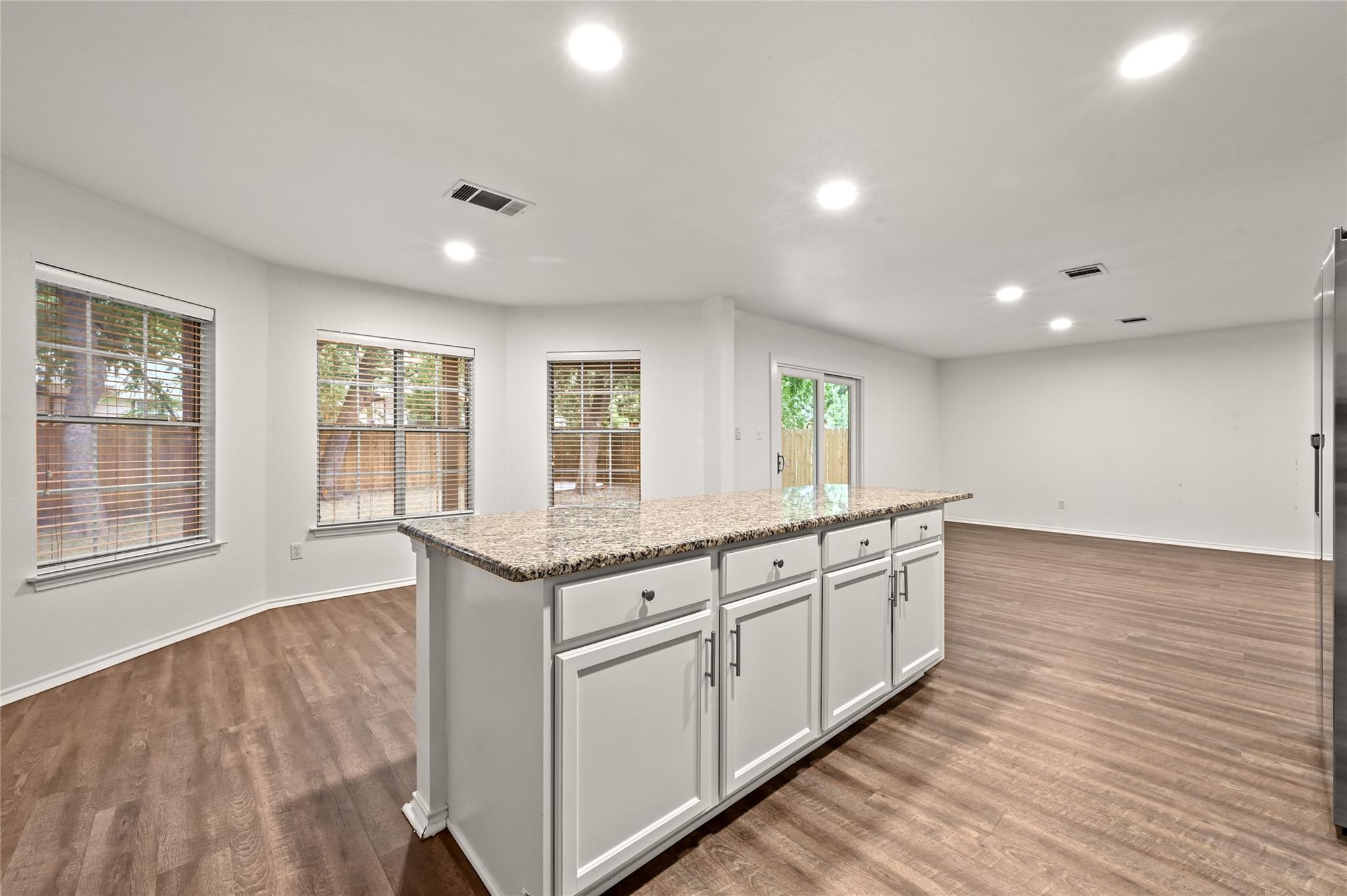 2217 Riker Ridge Trl Property Photo 15