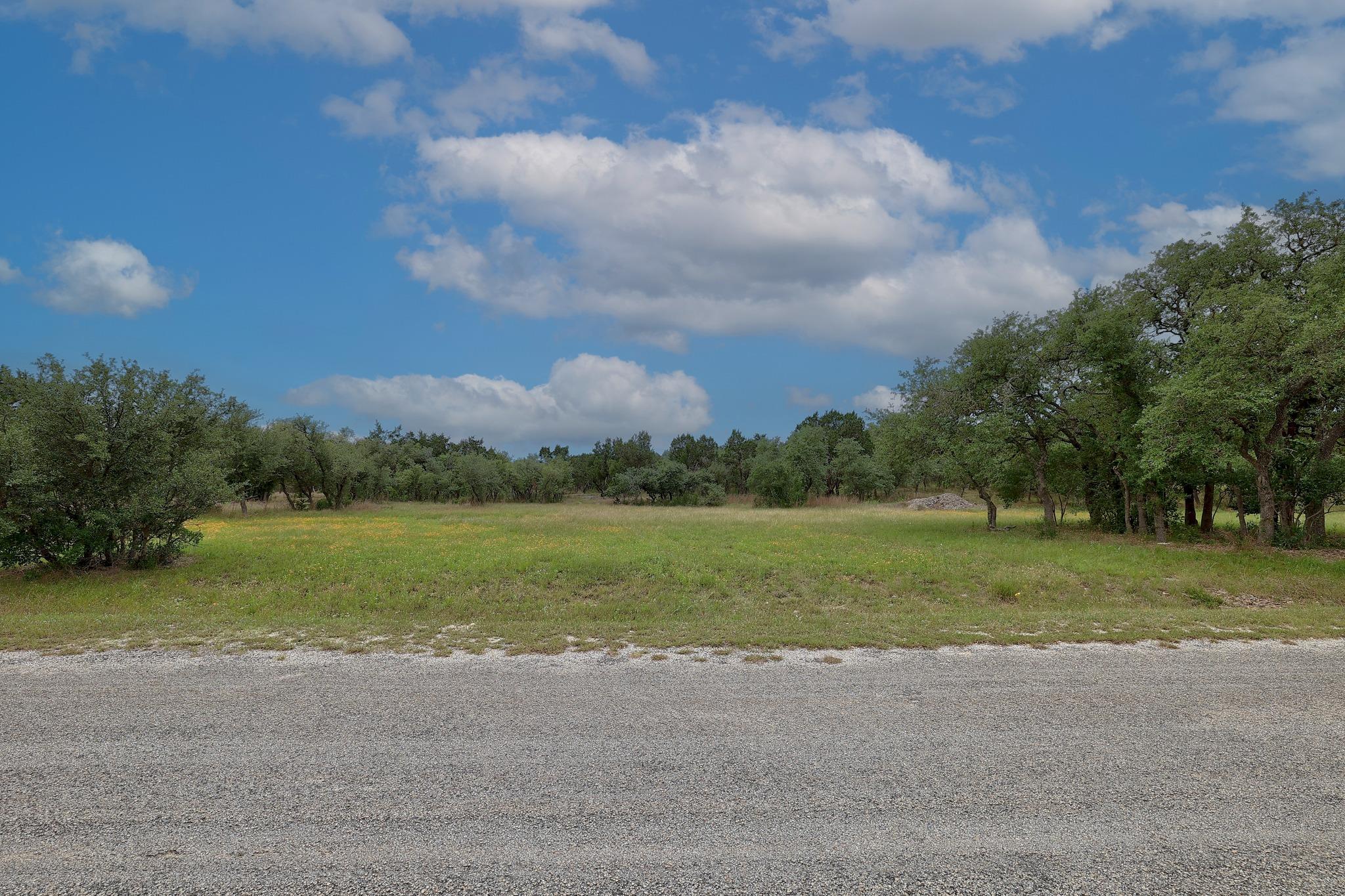 1400 Panther Creek Rd Property Photo 17