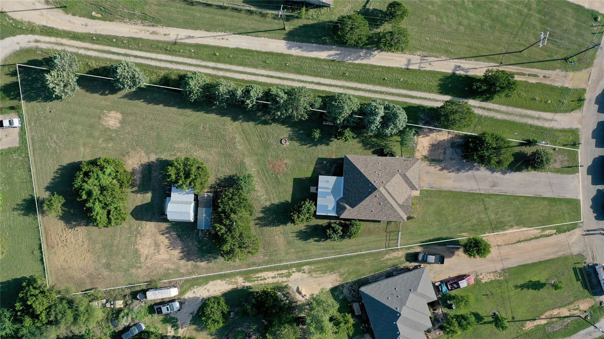 144 Round Up Dr Property Photo 1