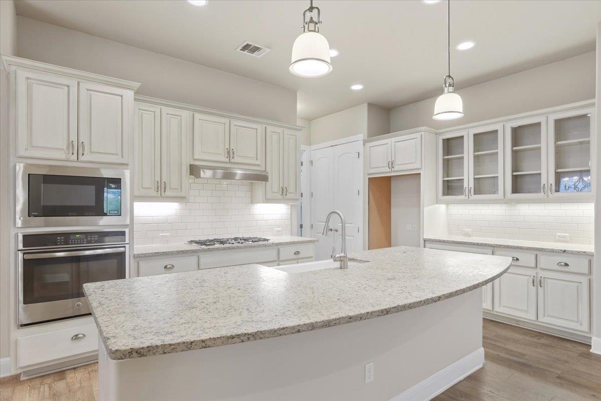 4705 Gallego Cir Property Photo 16