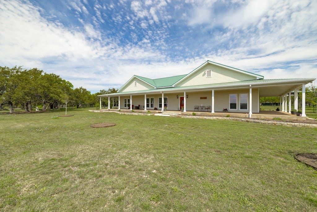 3670 County Road 207 Property Photo