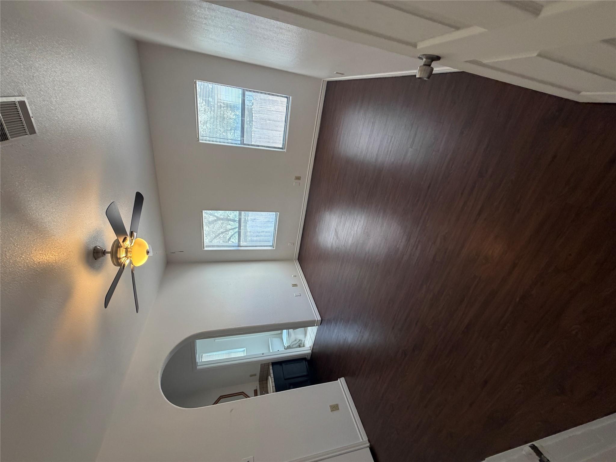 2601 Alcott Ln #b Property Photo 9
