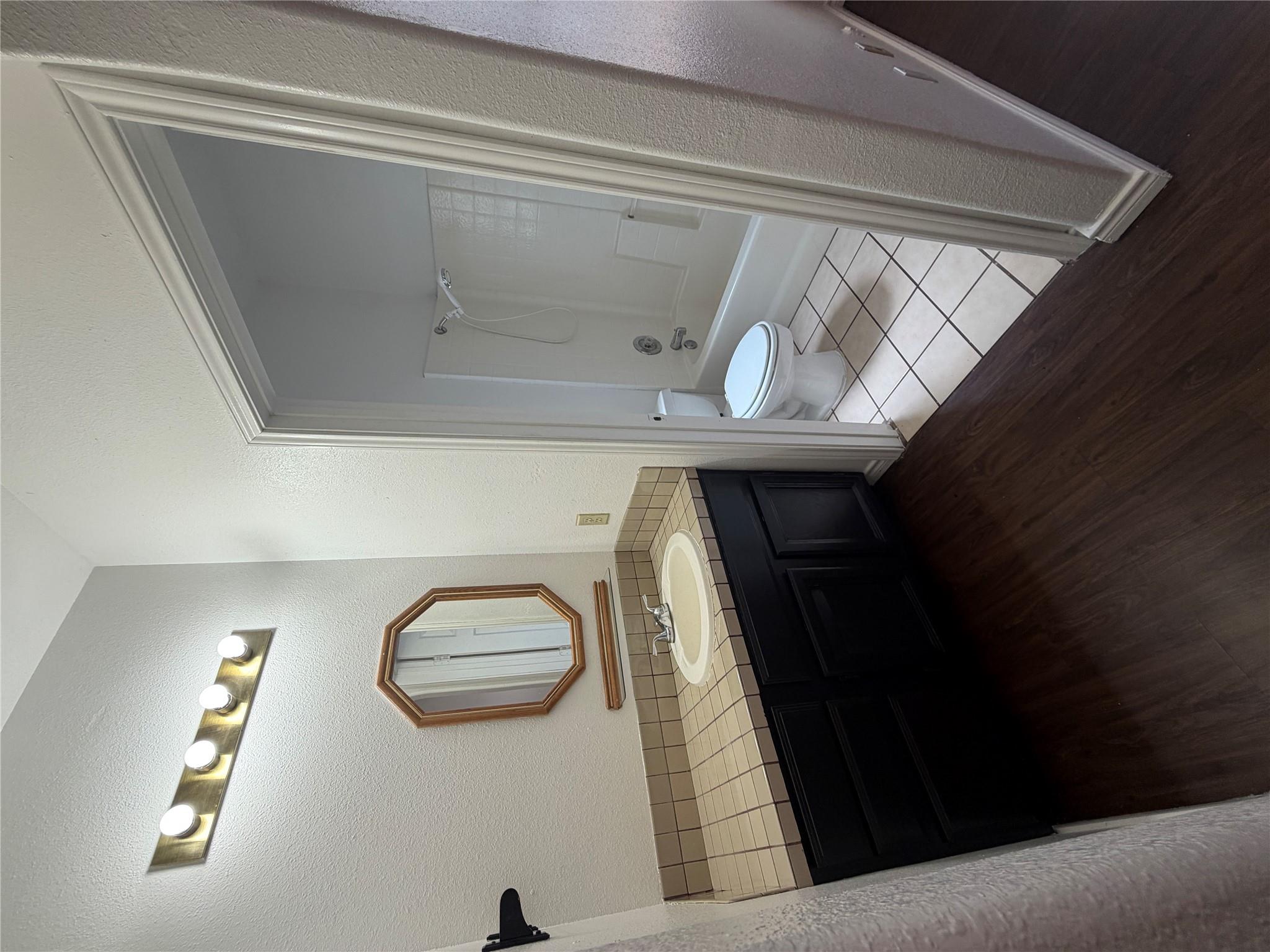 2601 Alcott Ln #b Property Photo 11