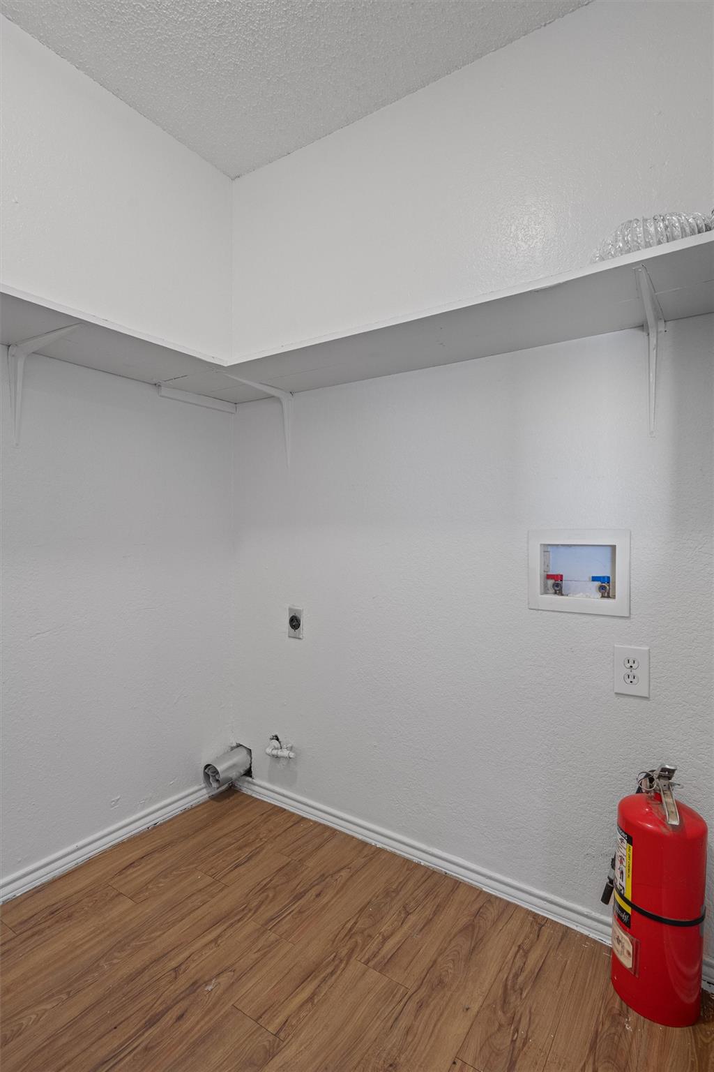5501 Spring Meadow Rd #b Property Photo 11