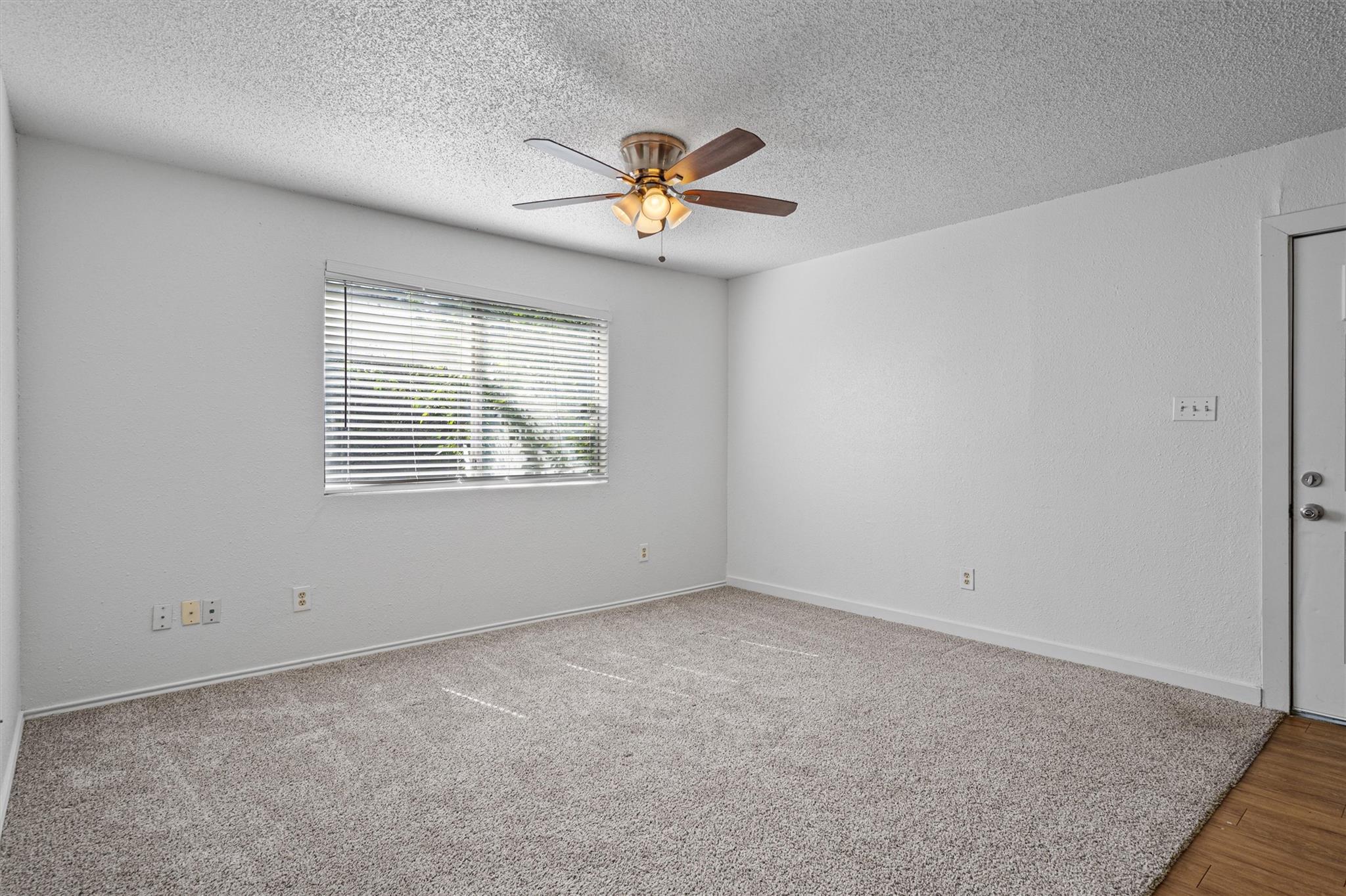 5501 Spring Meadow Rd #b Property Photo 14