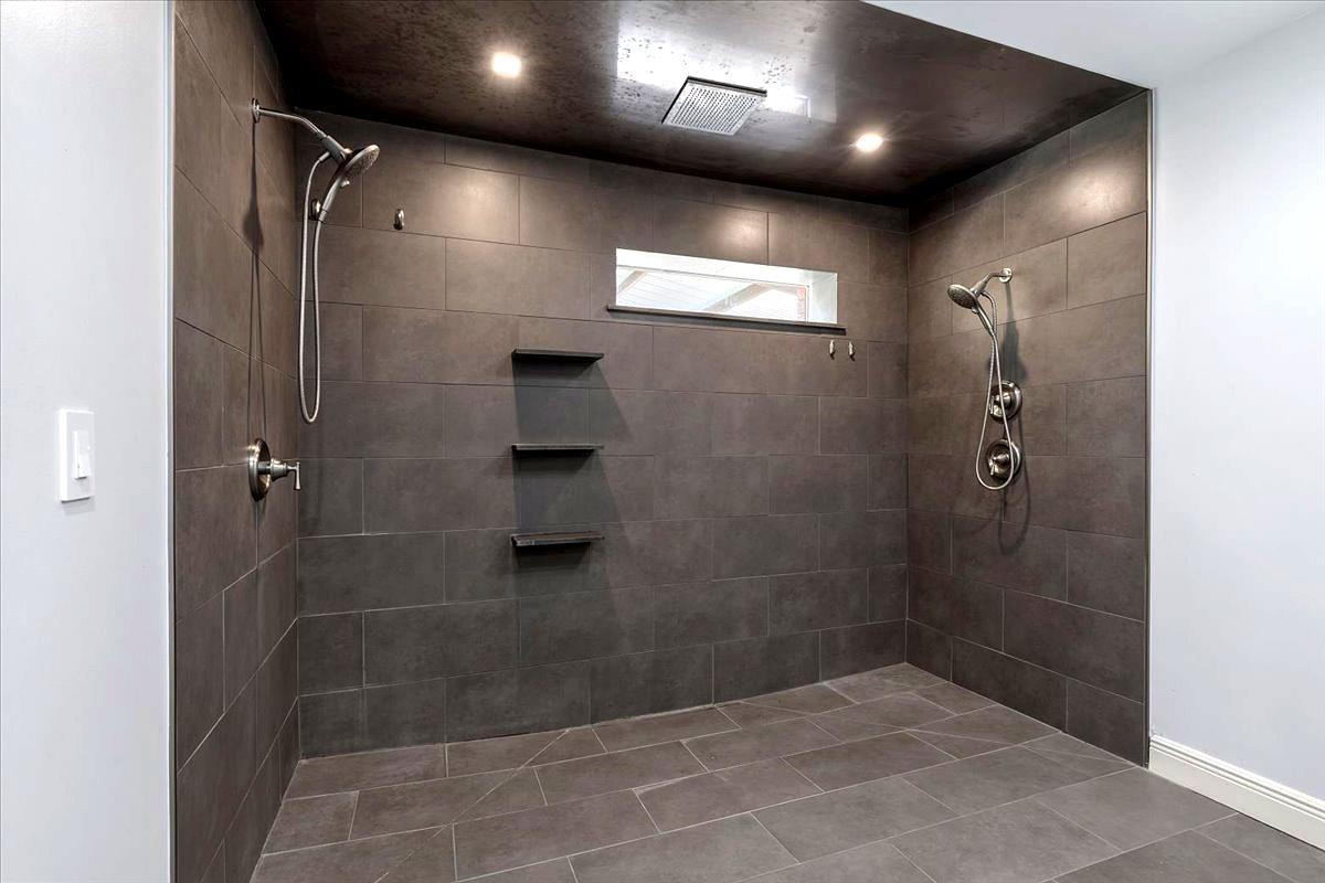 154 Shoreline Dr Property Photo 8