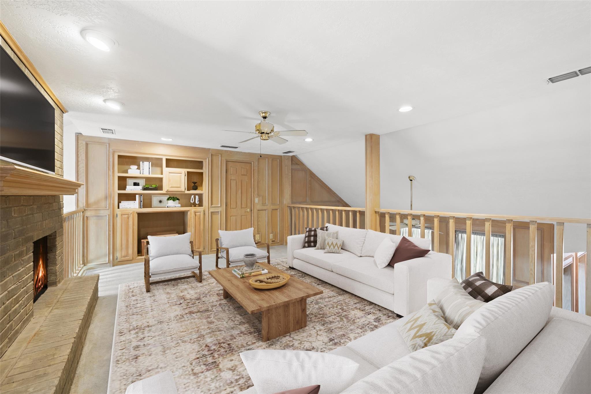 1322 Hi Cir N Property Photo 8