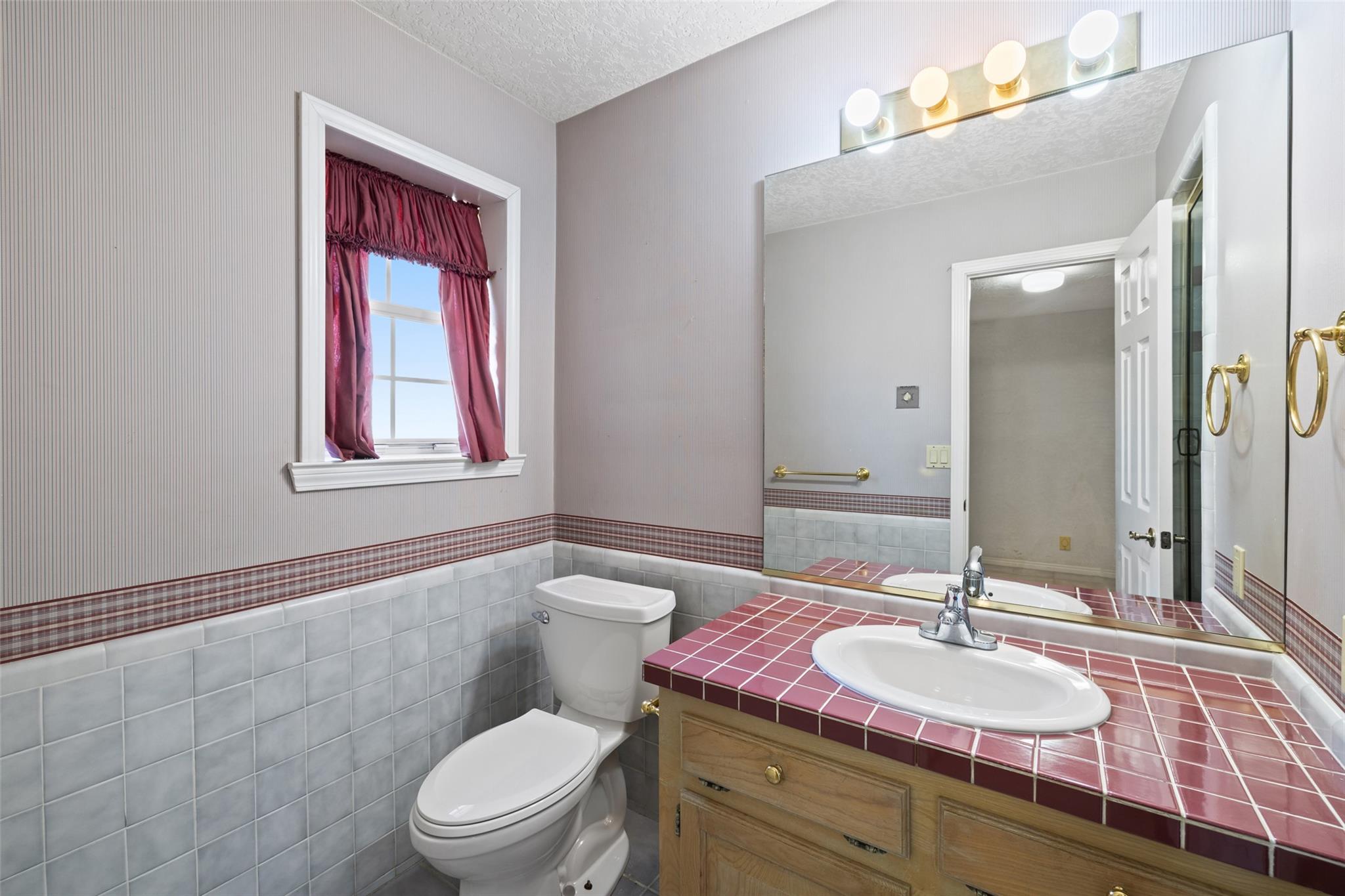 1322 Hi Cir N Property Photo 13