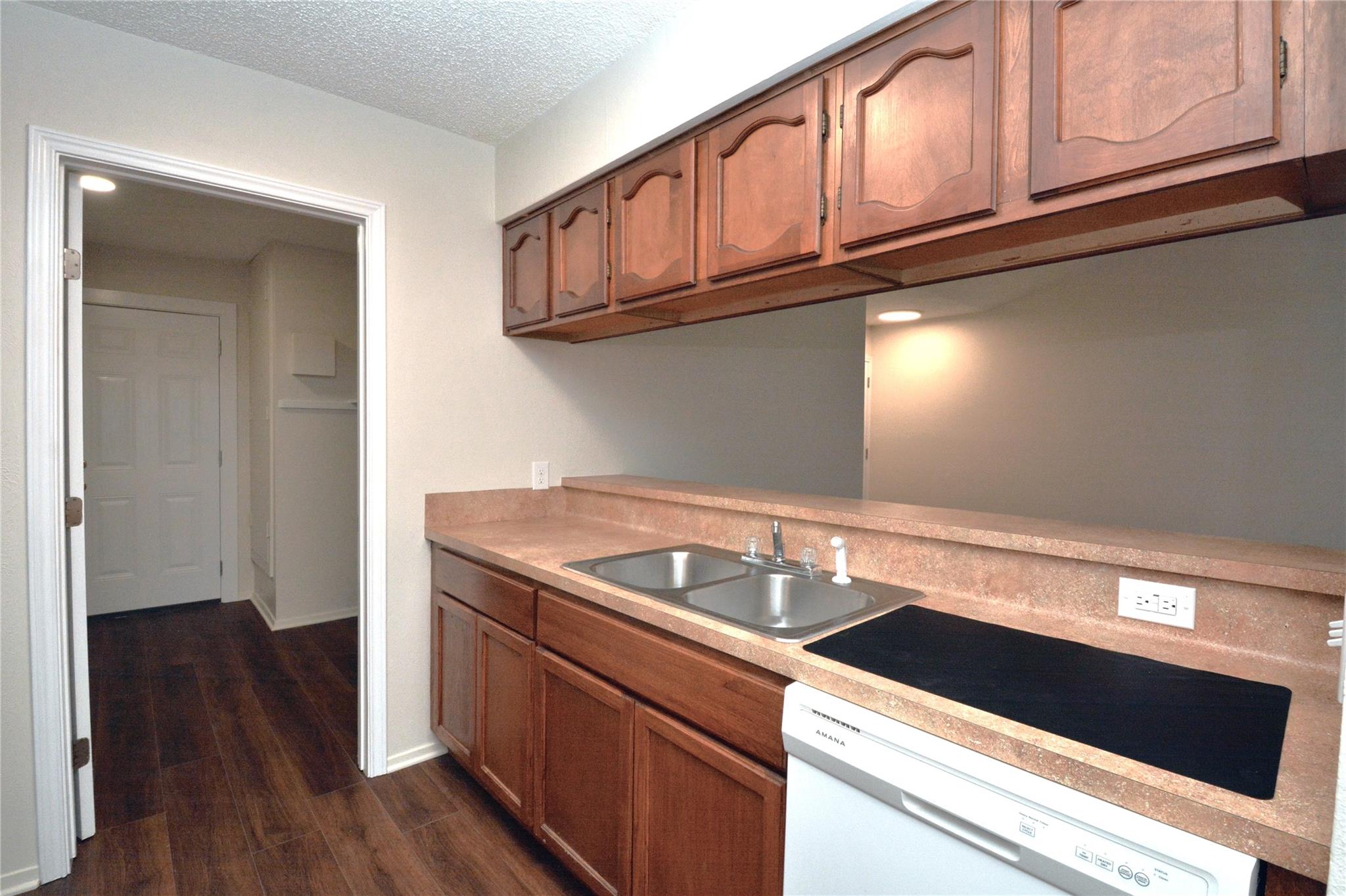 11314 Walnut Ridge Dr #b Property Photo 9