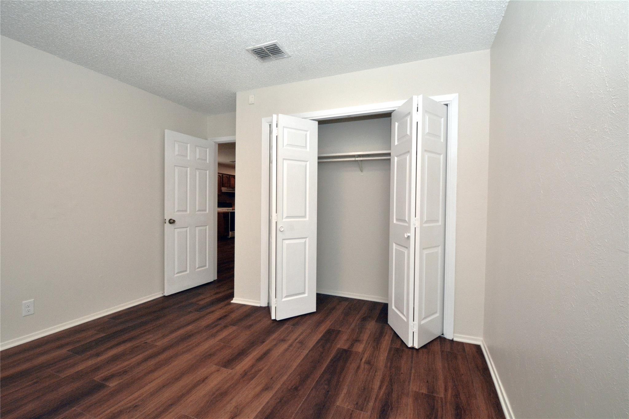 11314 Walnut Ridge Dr #b Property Photo 15