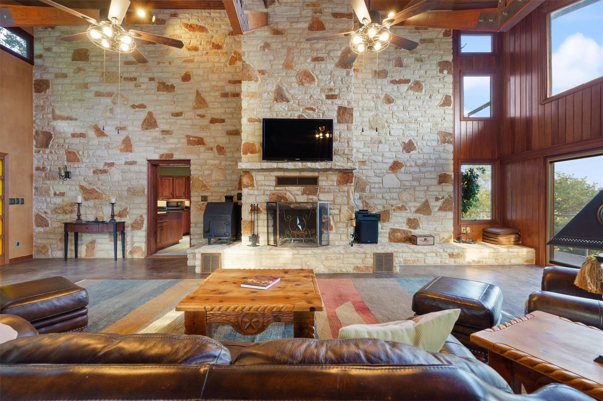 3101 Drapers Cv Property Photo 15