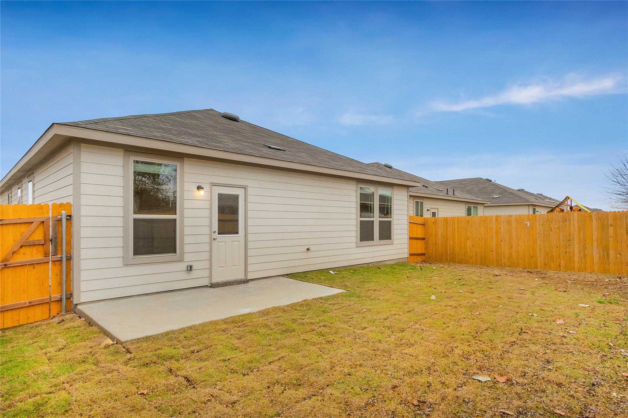 208 Kildeer Pass Property Photo 4