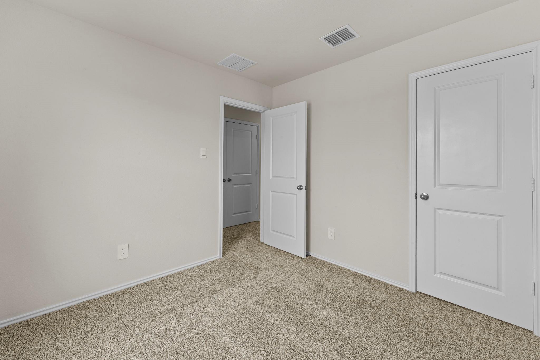 441 Low Pasture Trl Property Photo 23