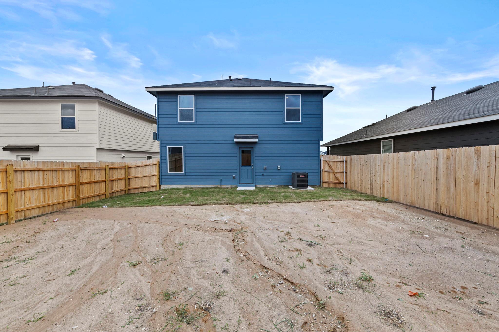 441 Low Pasture Trl Property Photo 37